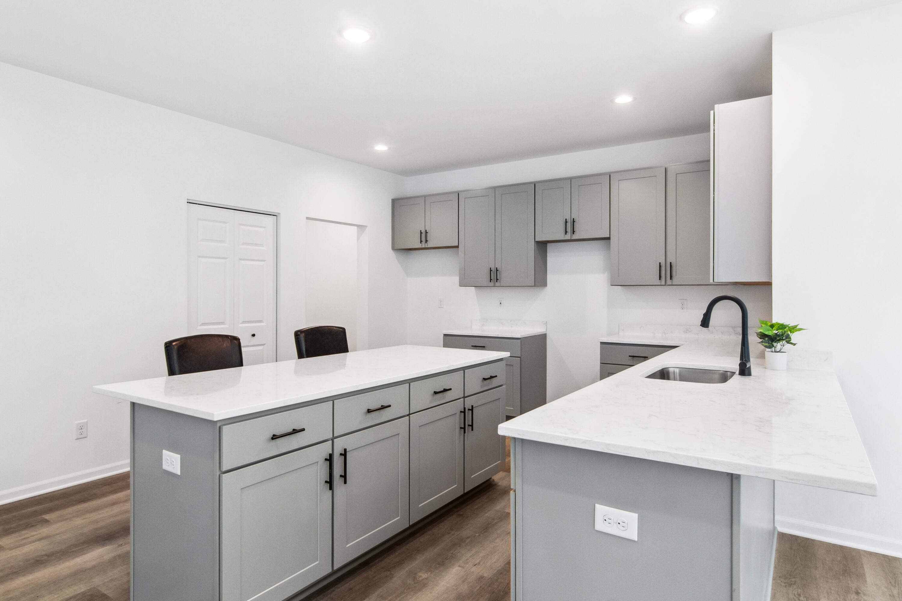 3097 Fawn Lane