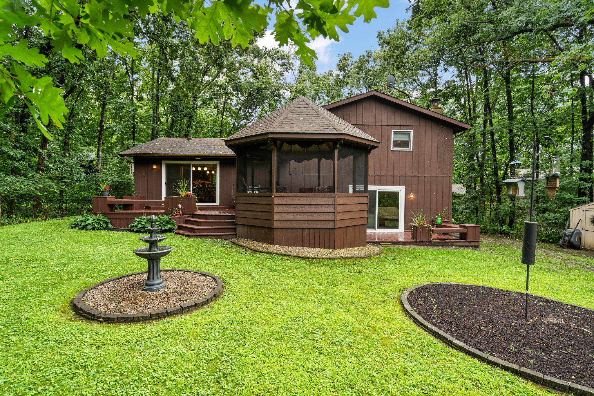 4868 W 84th Court