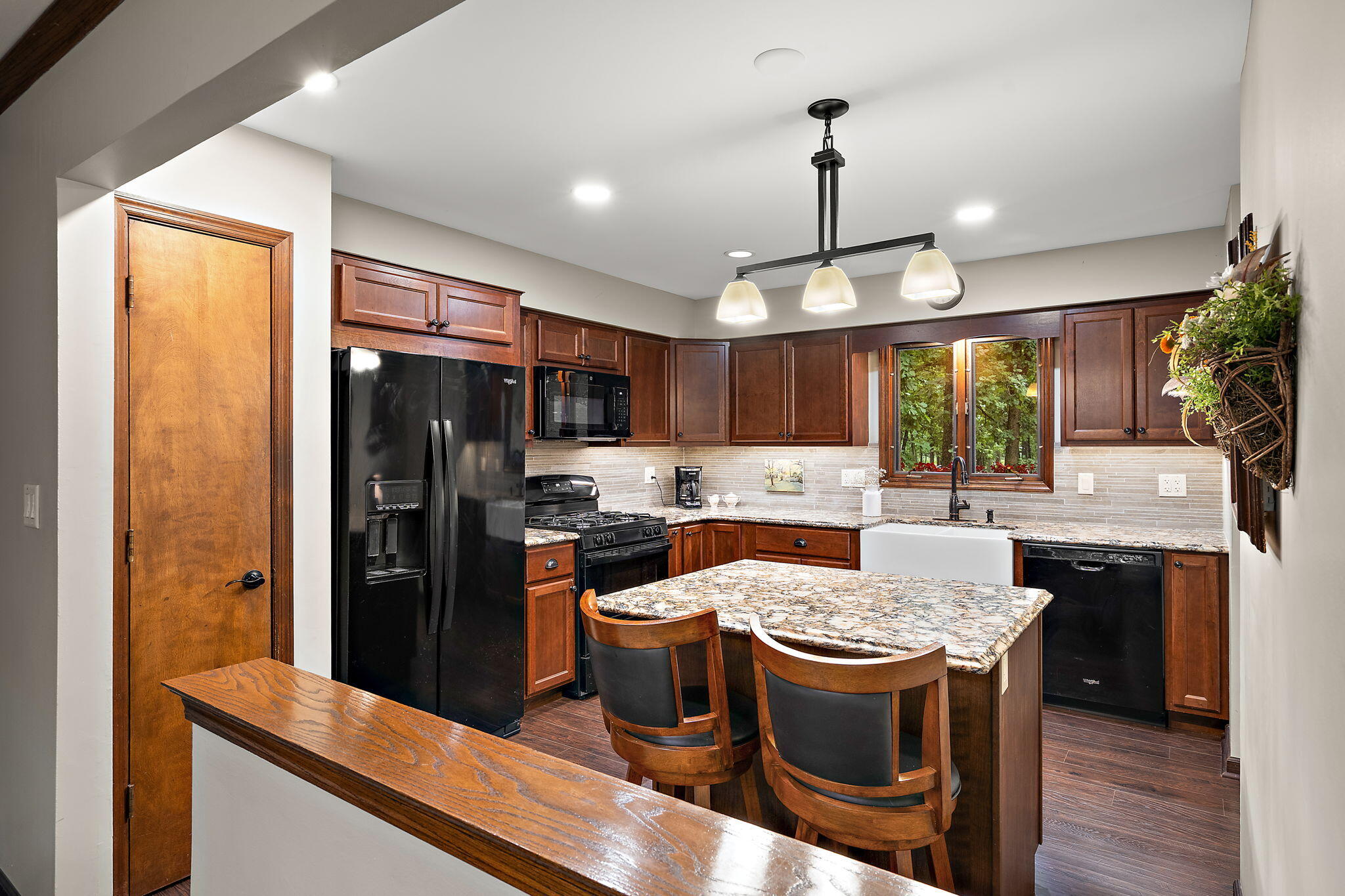 4868 W 84th Court