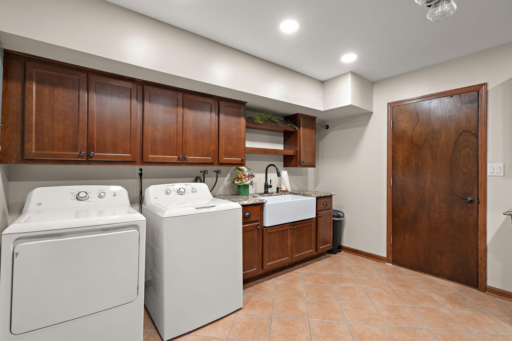 4868 W 84th Court