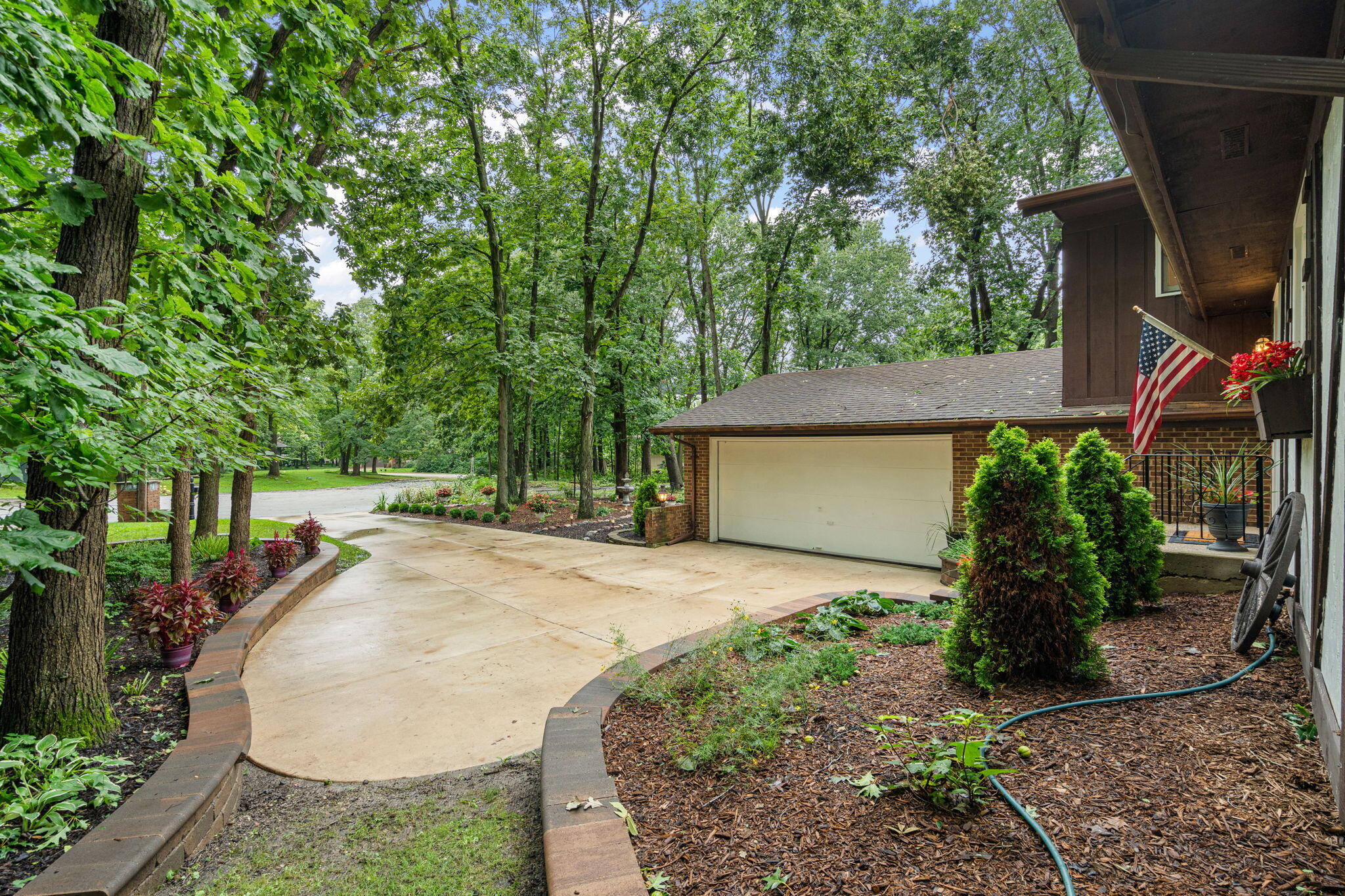 4868 W 84th Court