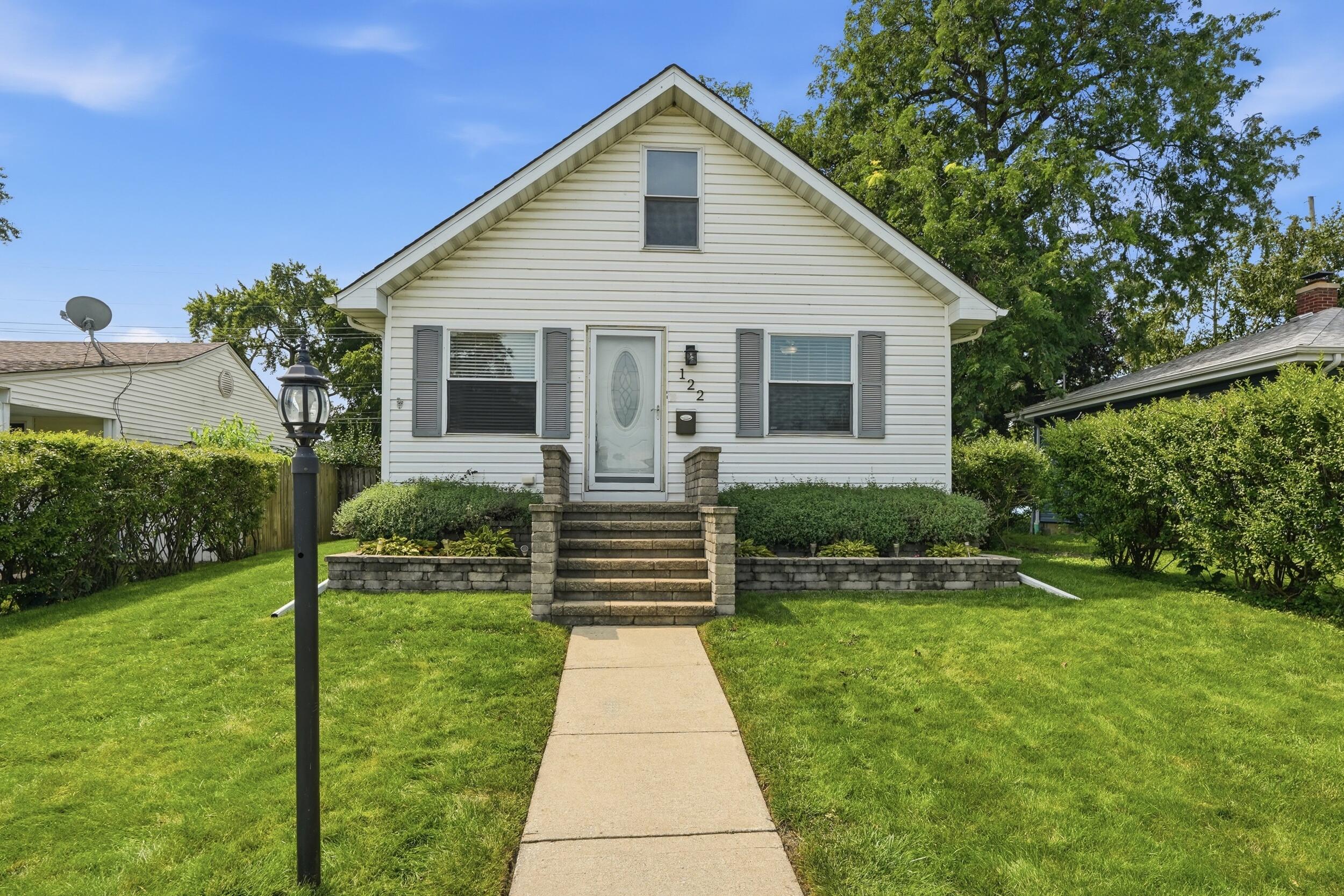 122 N Connecticut Street