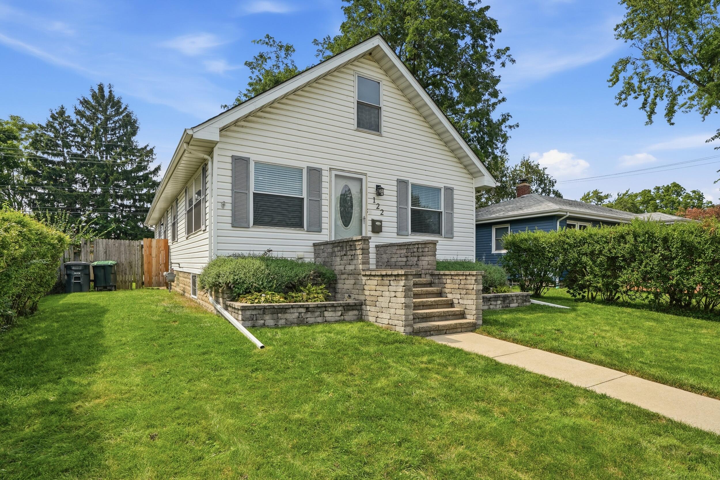 122 N Connecticut Street