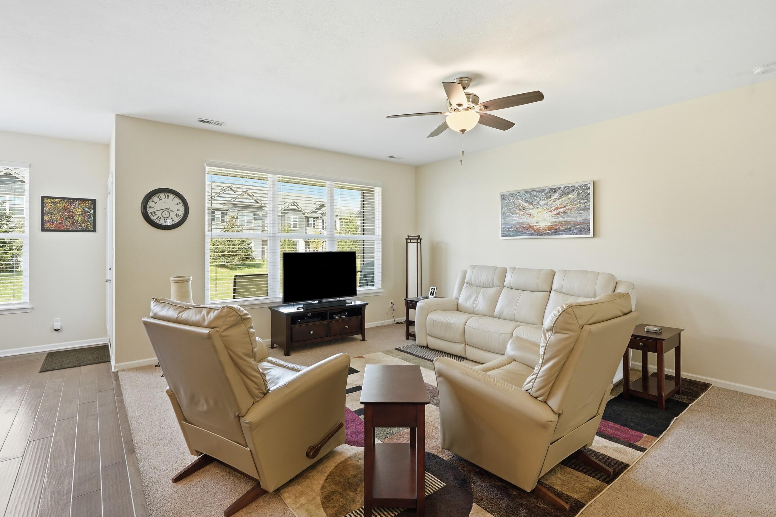 8942 Finley Court