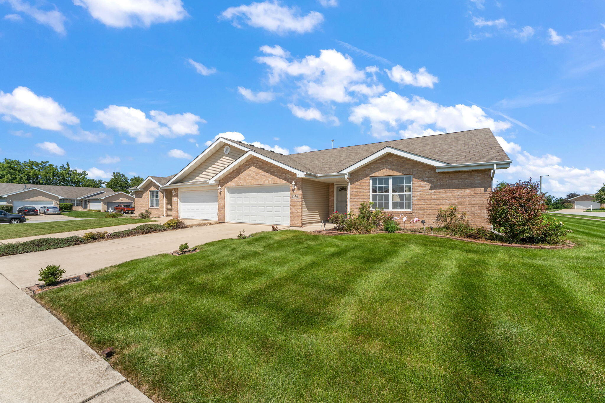 1230 W 82nd Lane