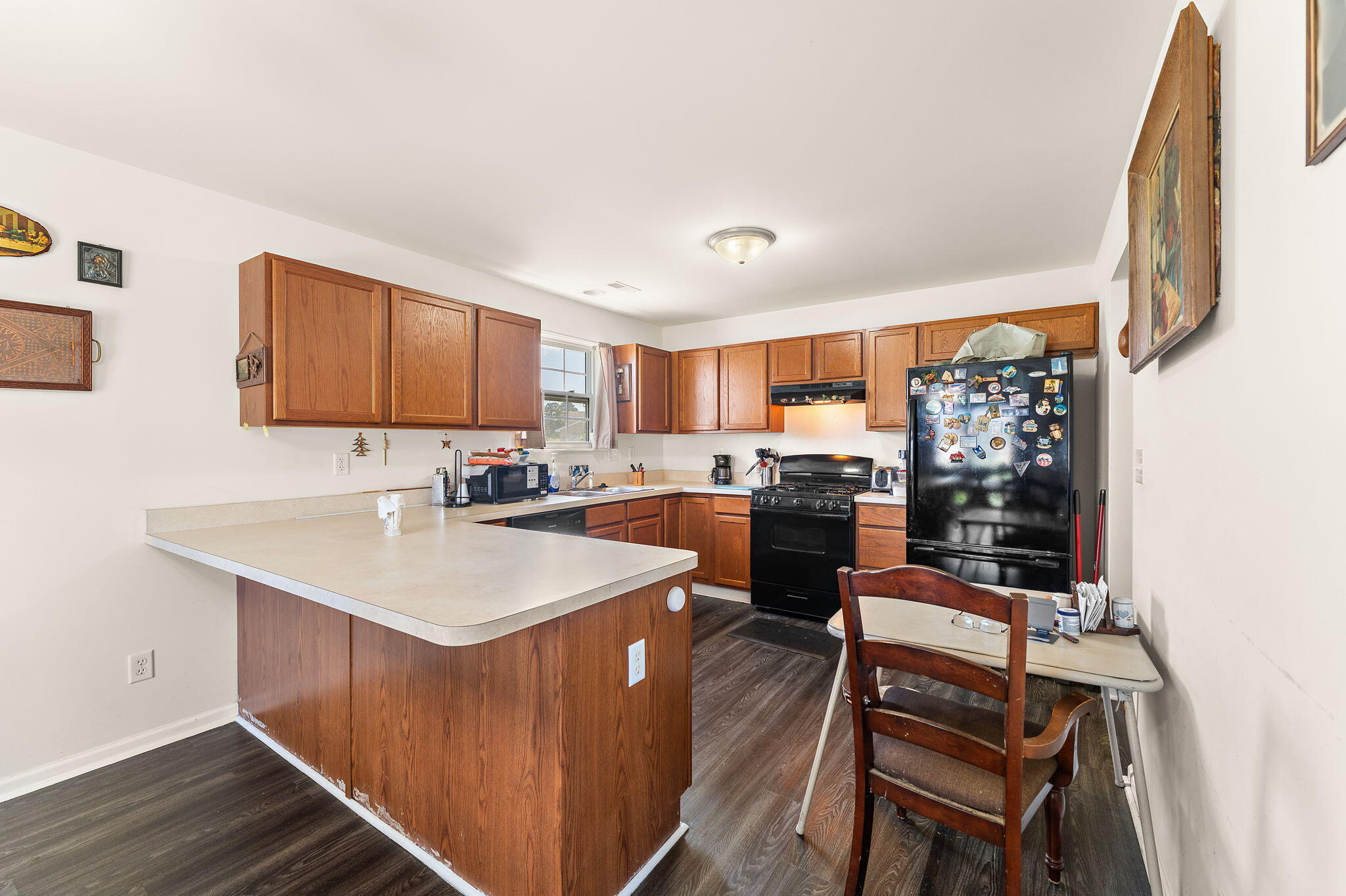 1230 W 82nd Lane
