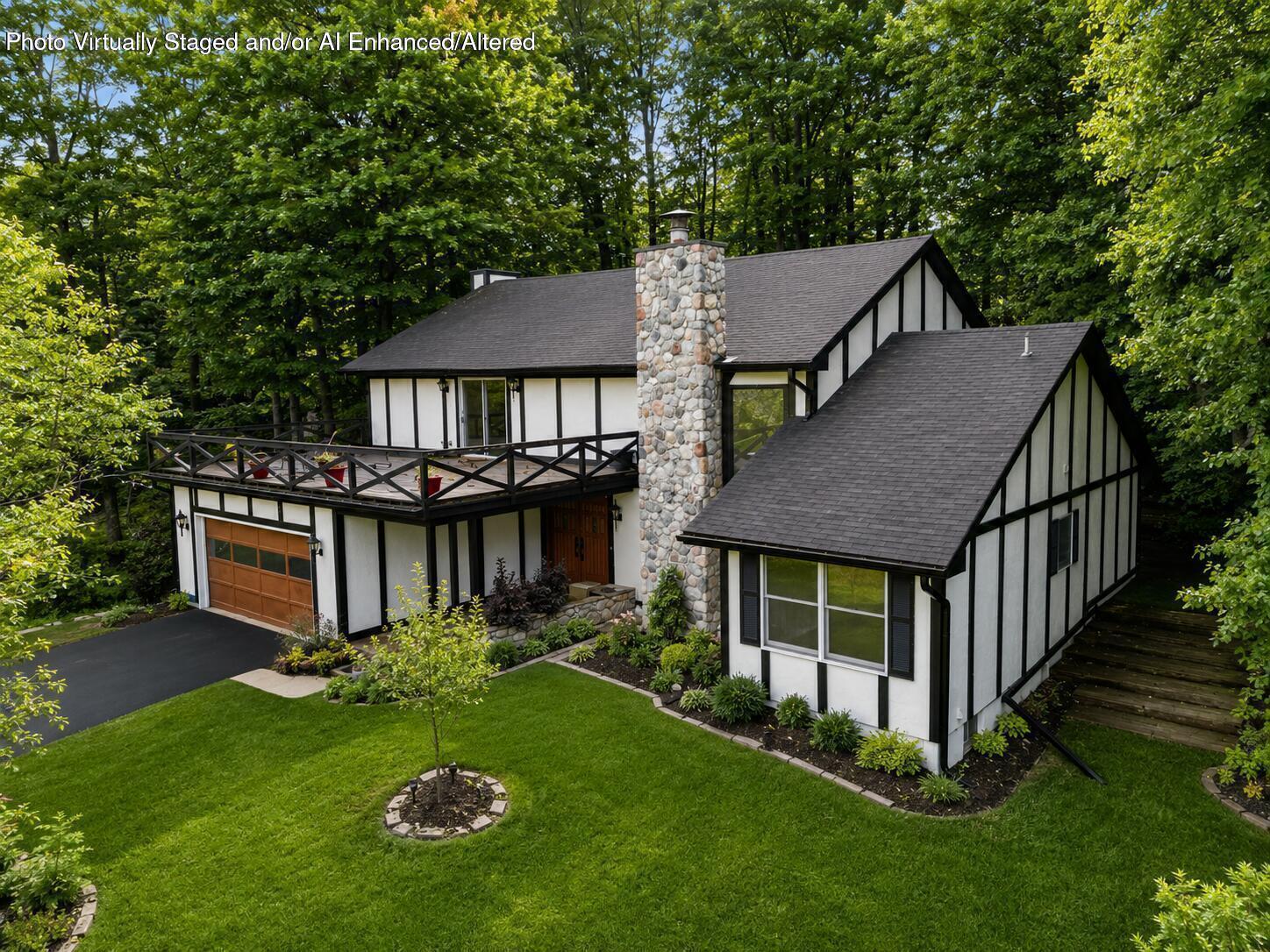 456 Roxbury Road