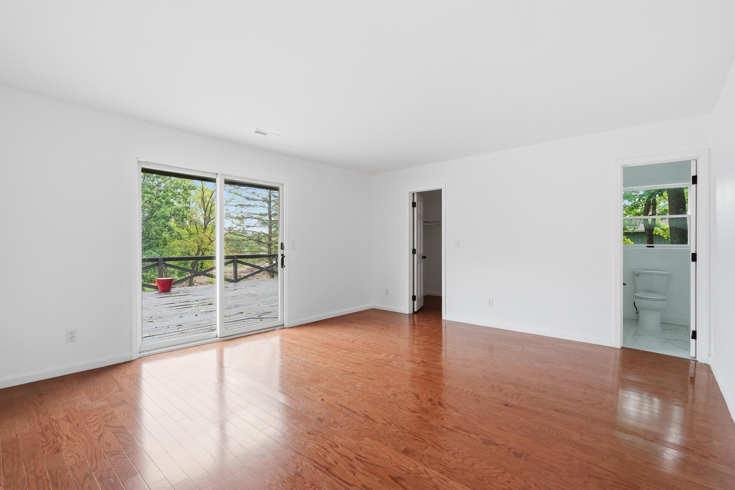 456 Roxbury Road