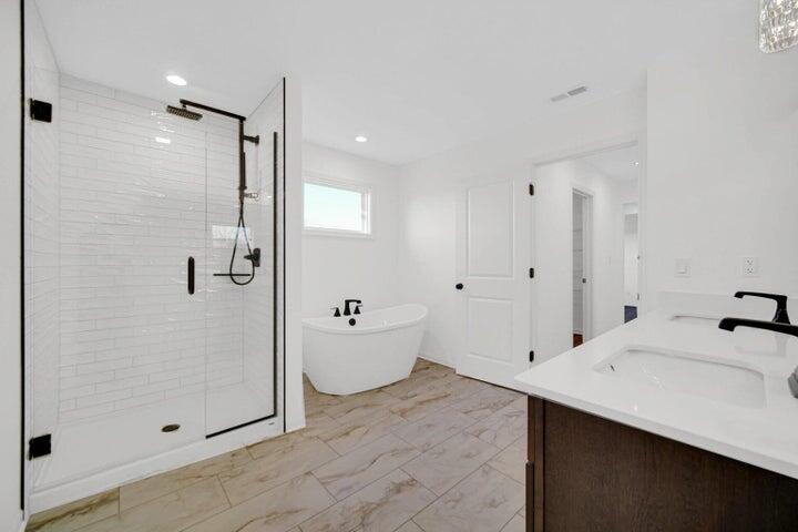 614 Idlewild Lane