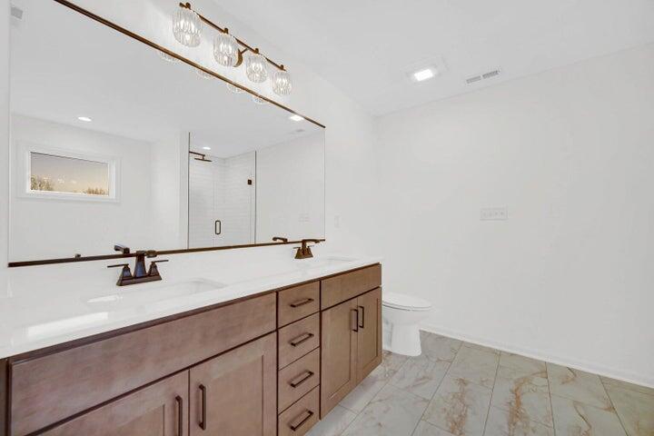 614 Idlewild Lane