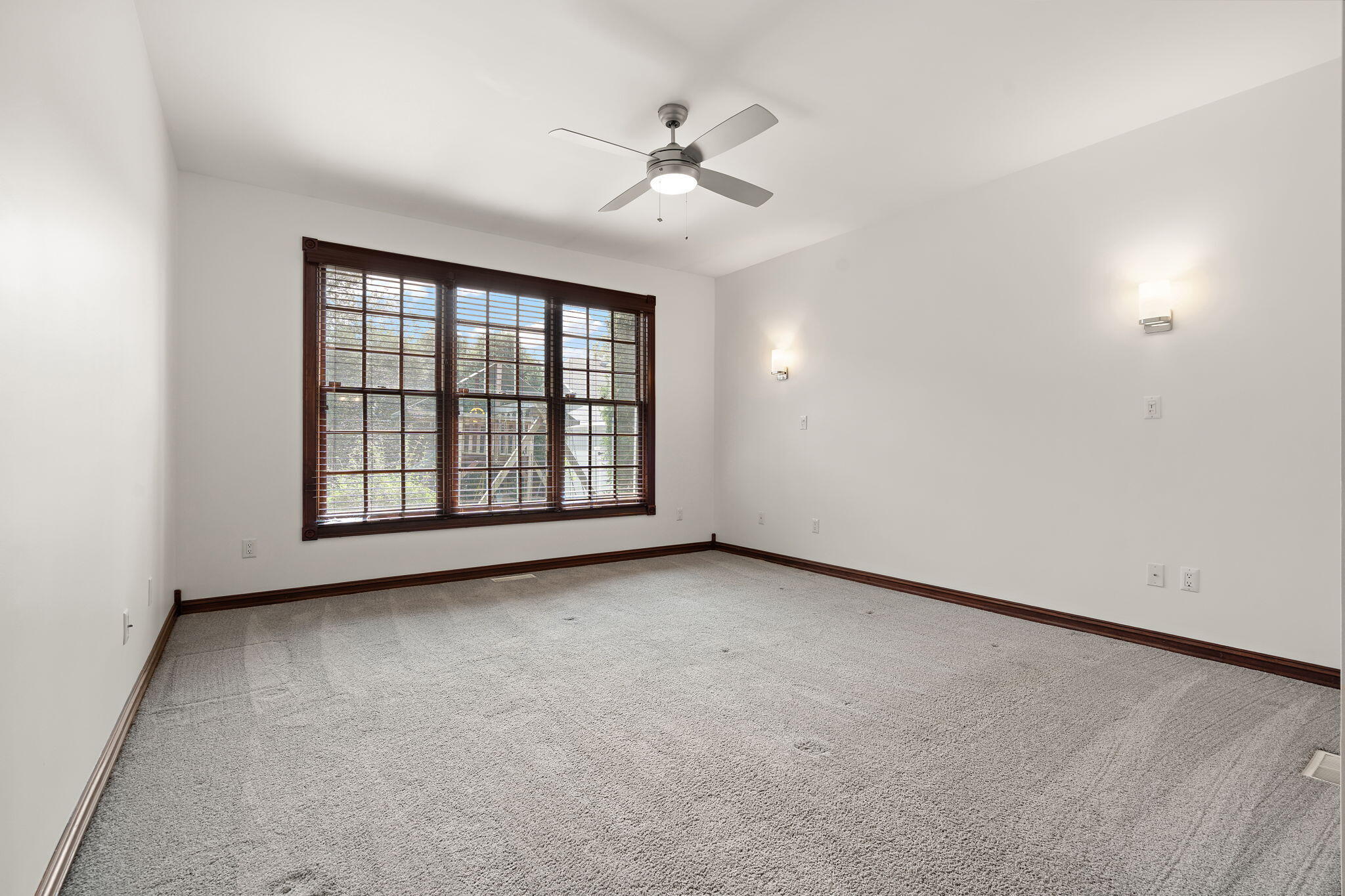 1624 Timberwood Lane