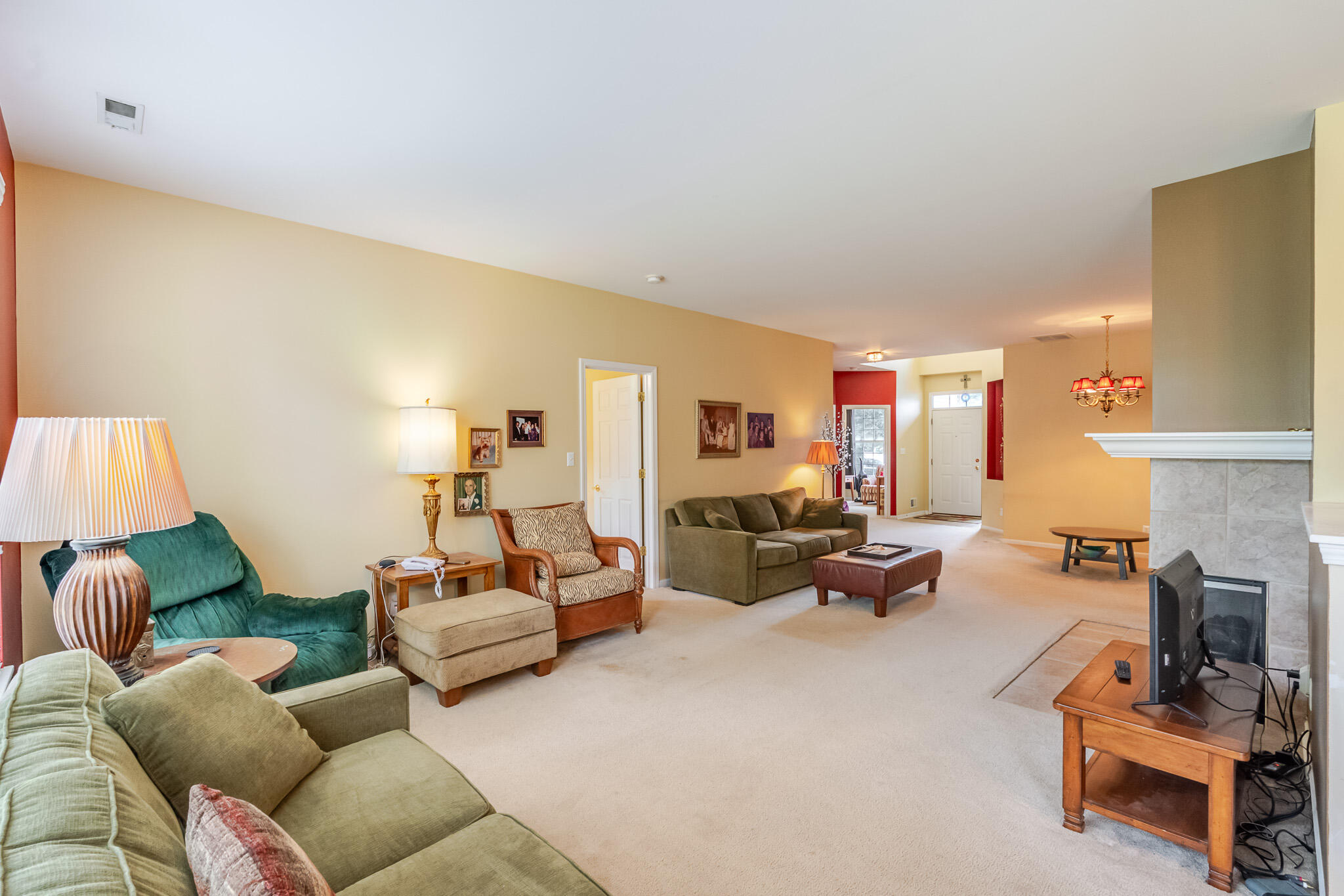 1358 Mackinaw Place