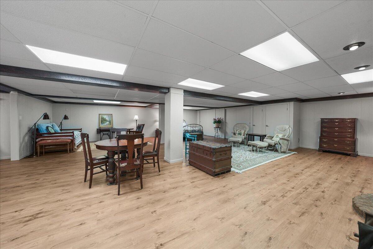 8811 Ainsworth Road