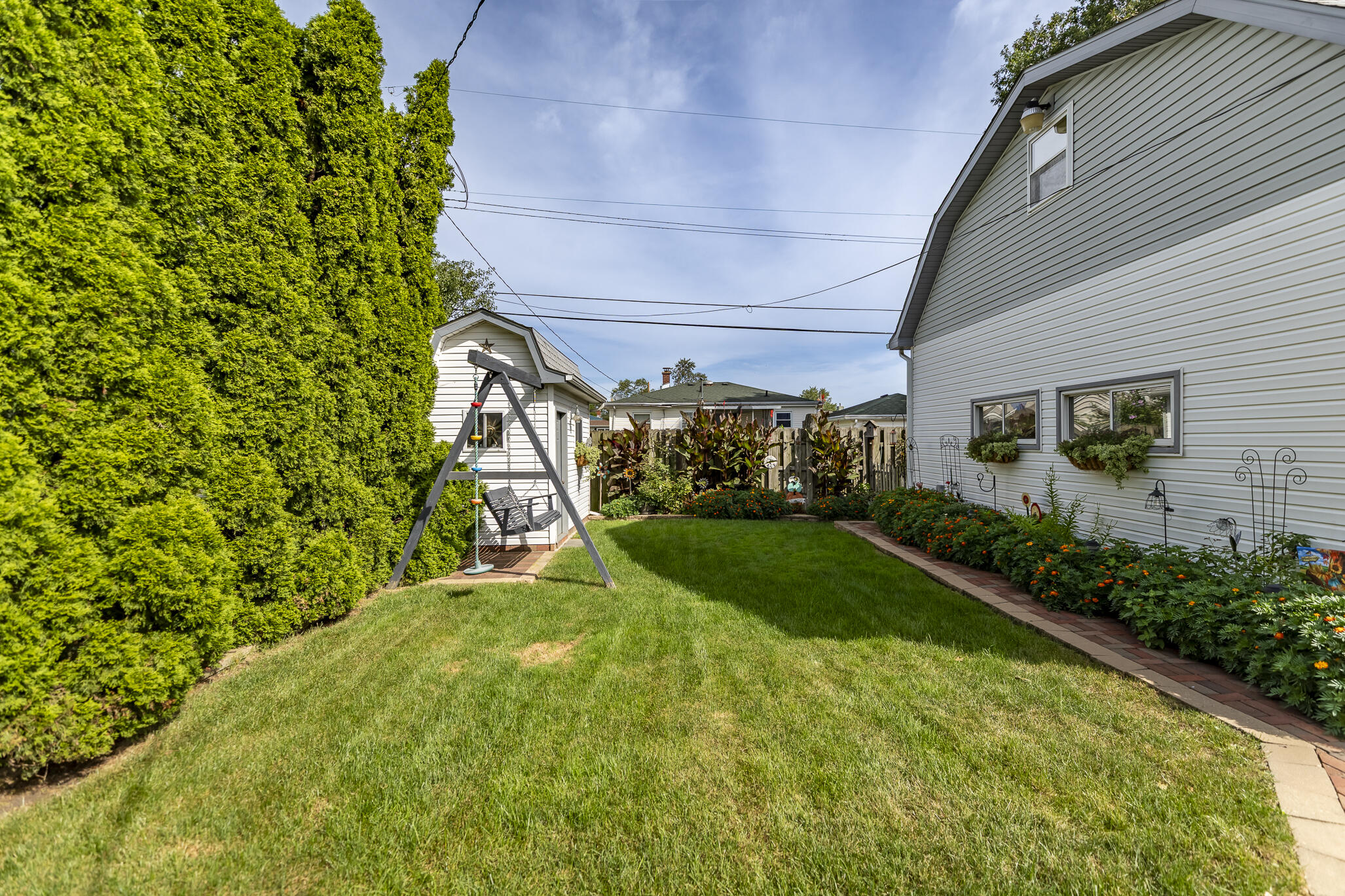 3321 Maple Drive
