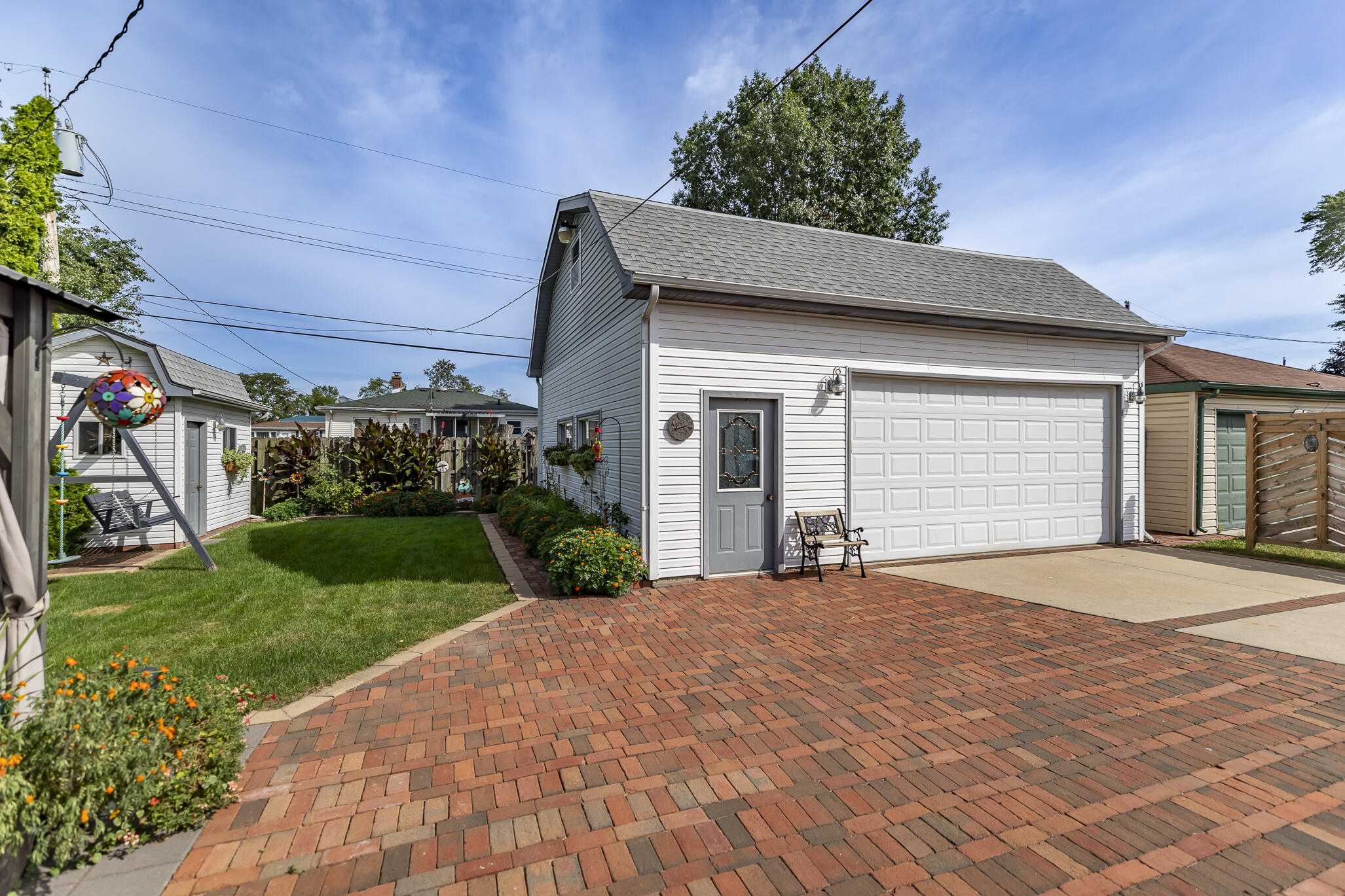 3321 Maple Drive