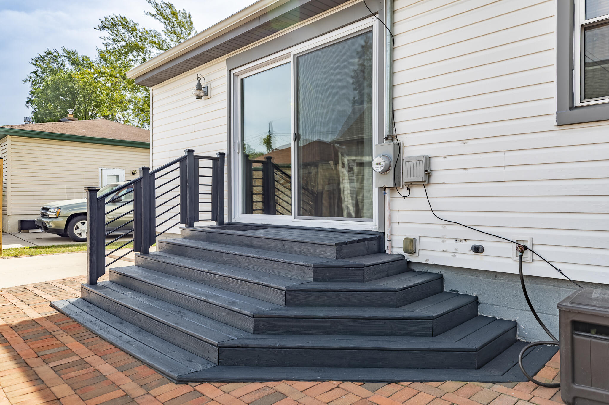 3321 Maple Drive