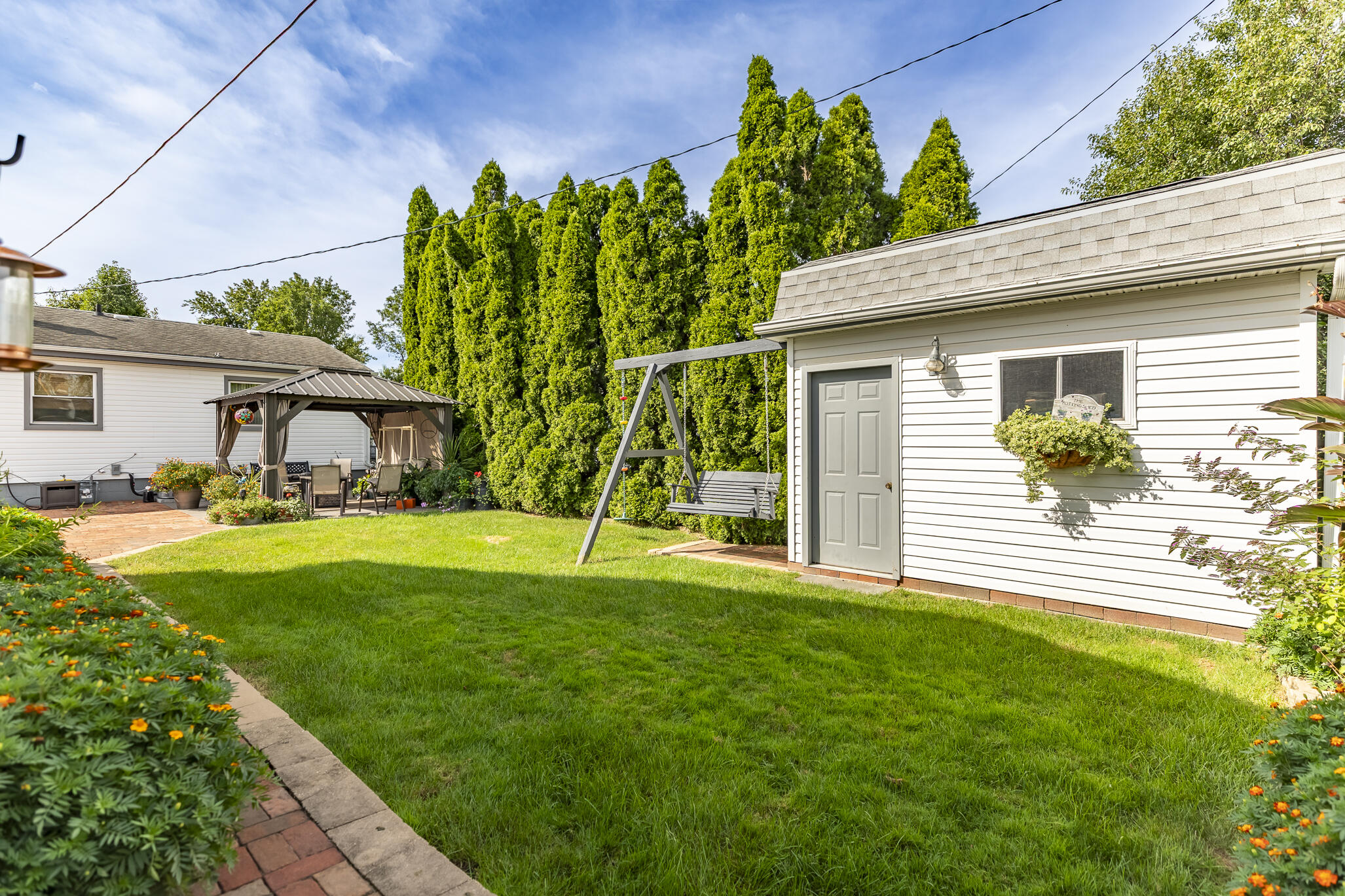 3321 Maple Drive