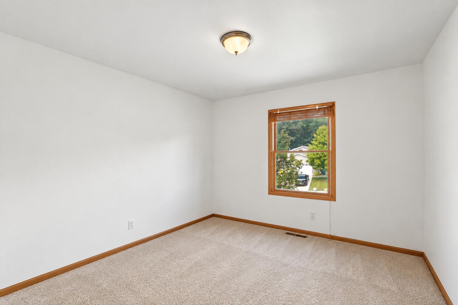 8921 W 125th Place