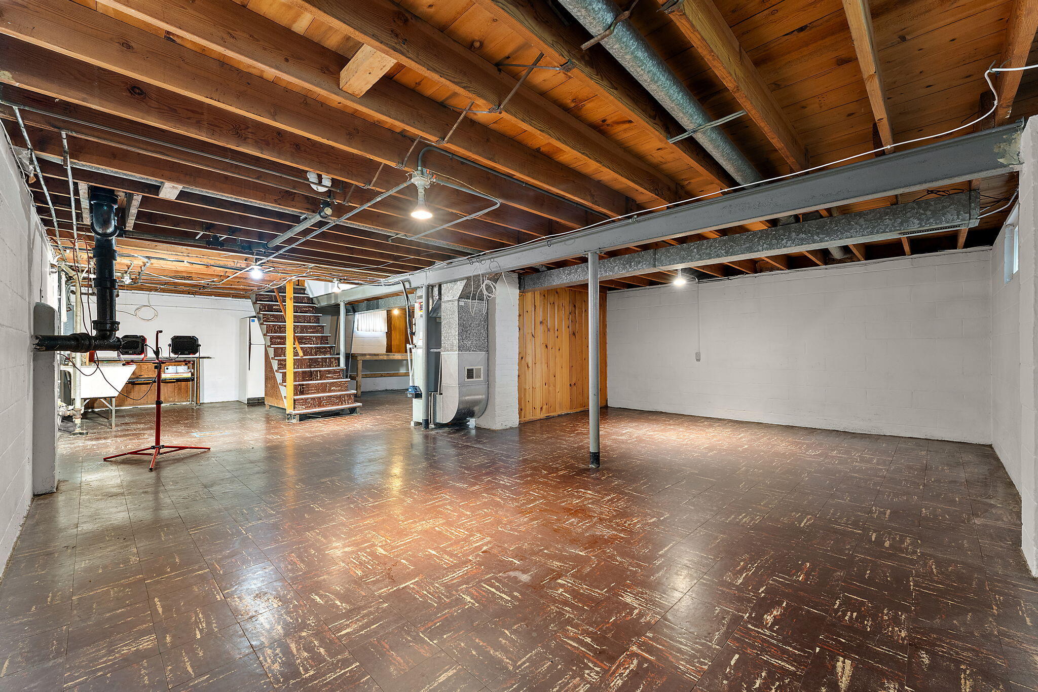 346 N Harvey Street