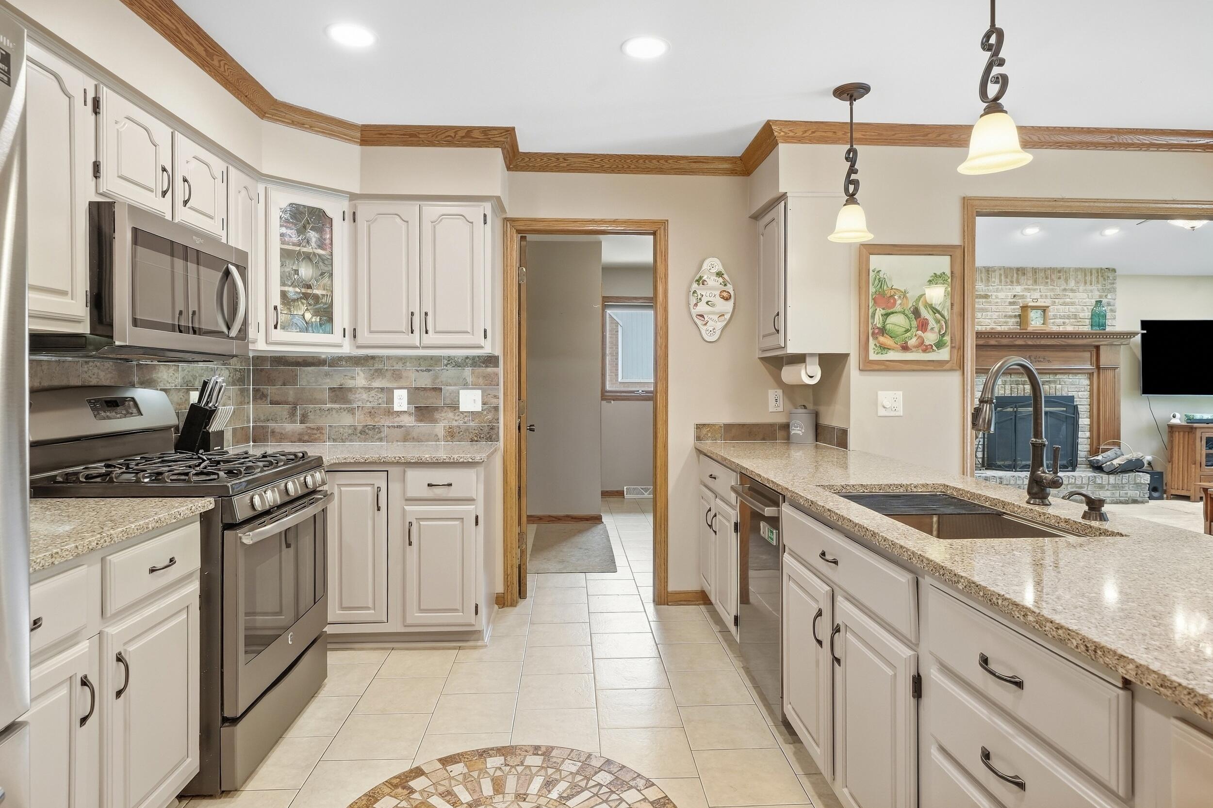 5350 Mount Drive