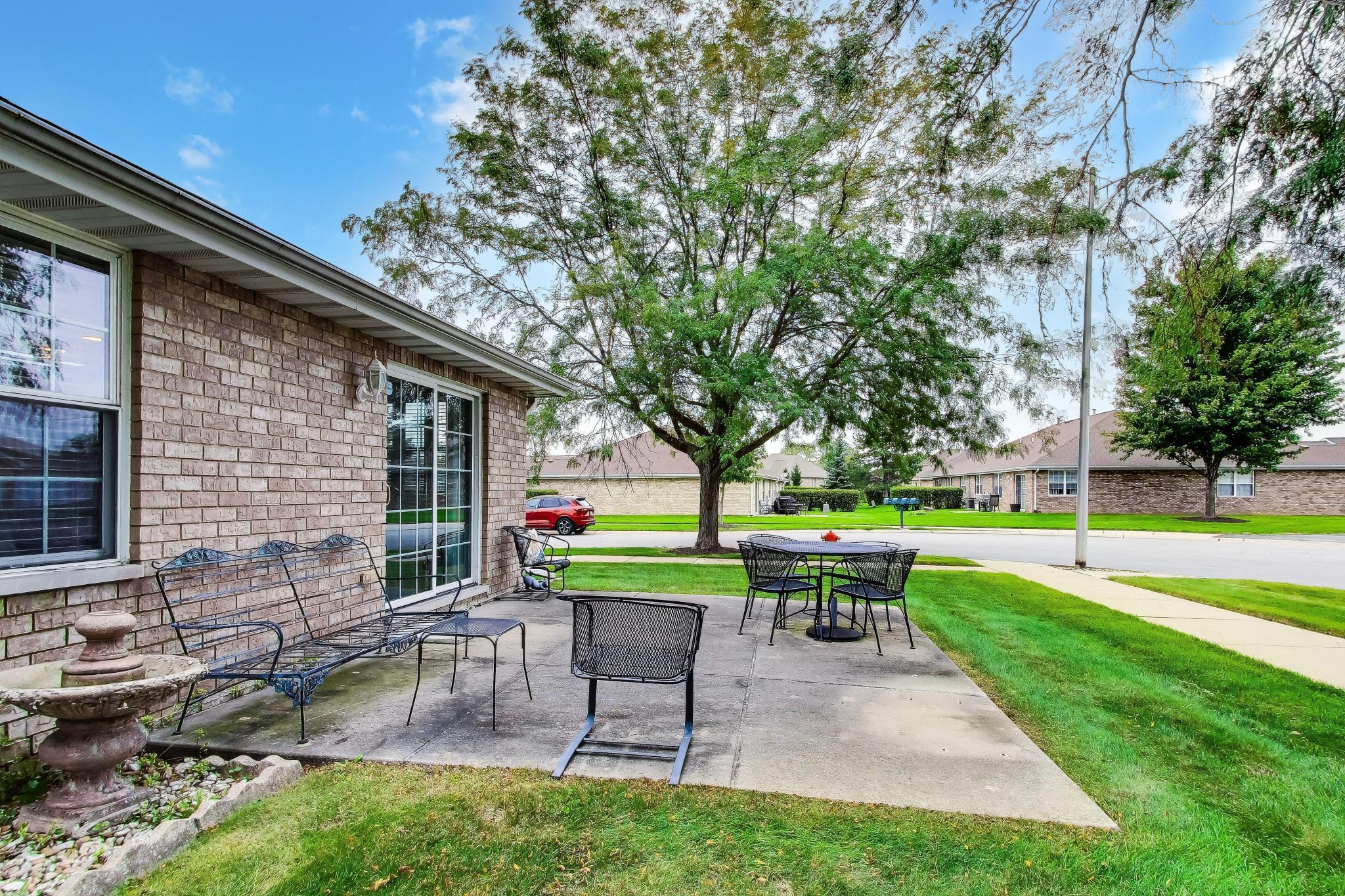 1035 Easy Street Unit: A