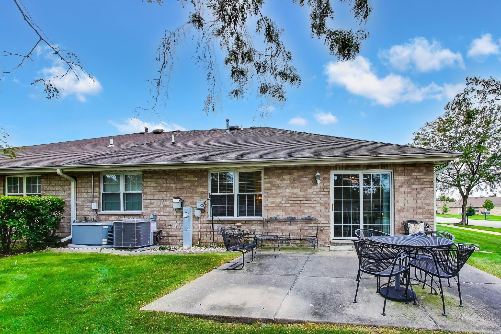 1035 Easy Street Unit: A