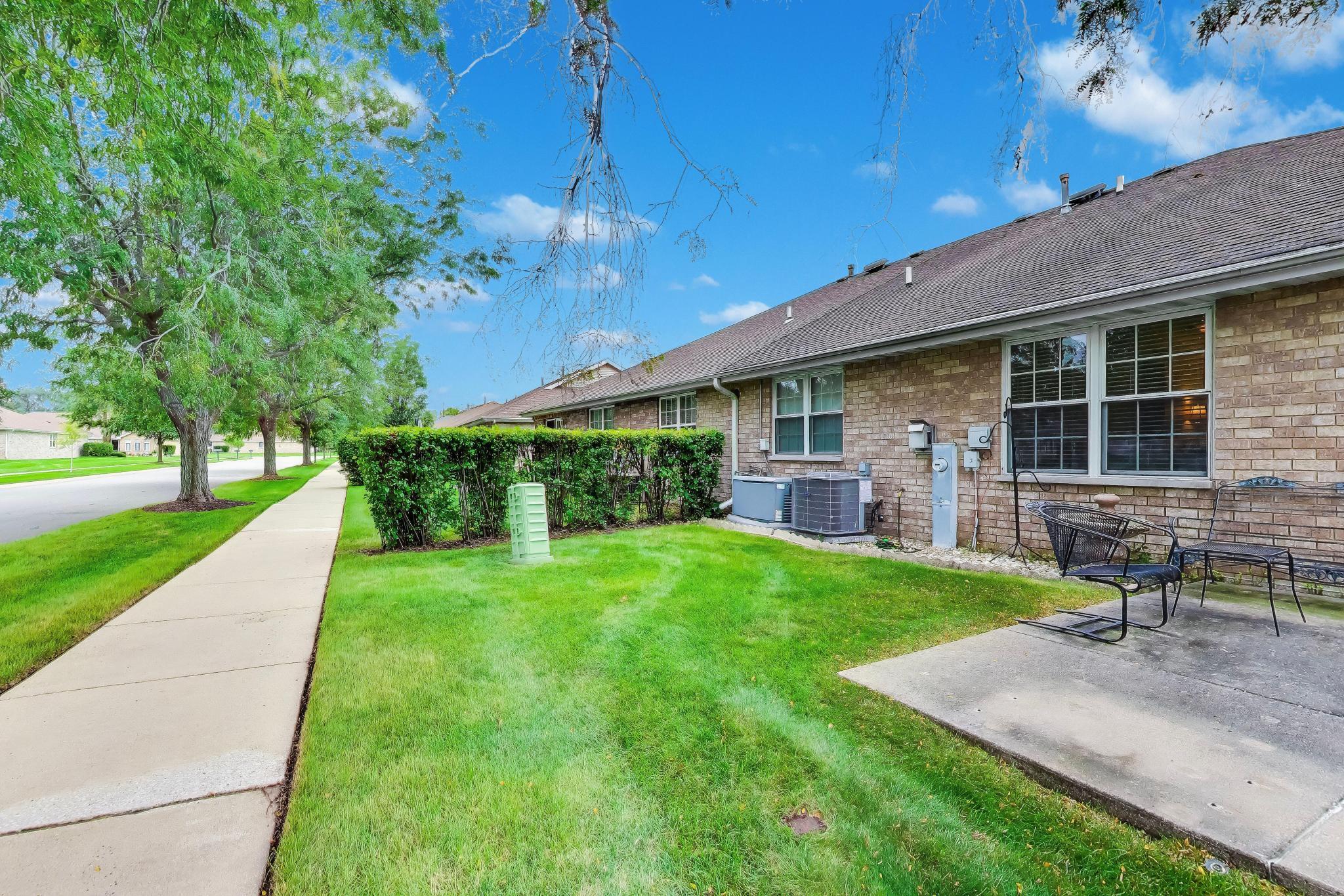 1035 Easy Street Unit: A