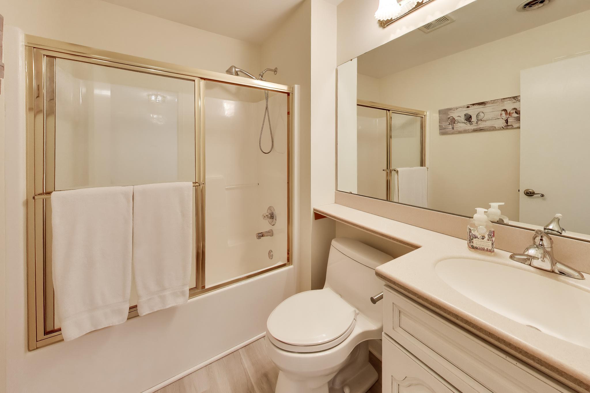1035 Easy Street Unit: A