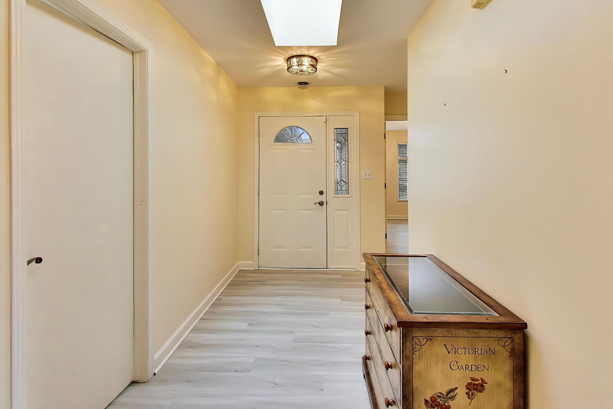 1035 Easy Street Unit: A