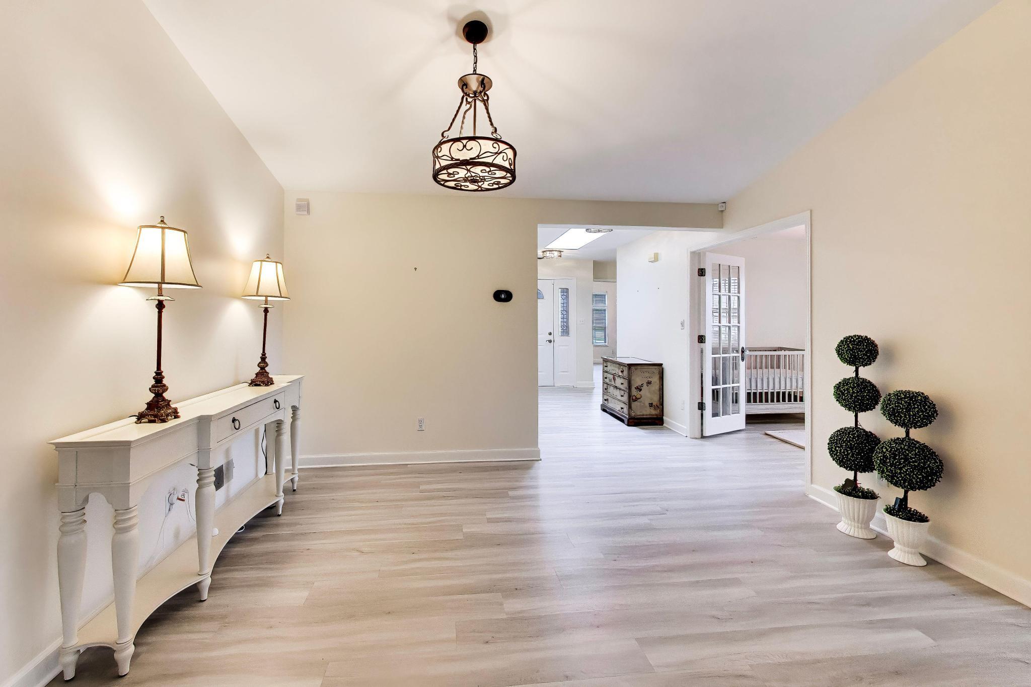 1035 Easy Street Unit: A