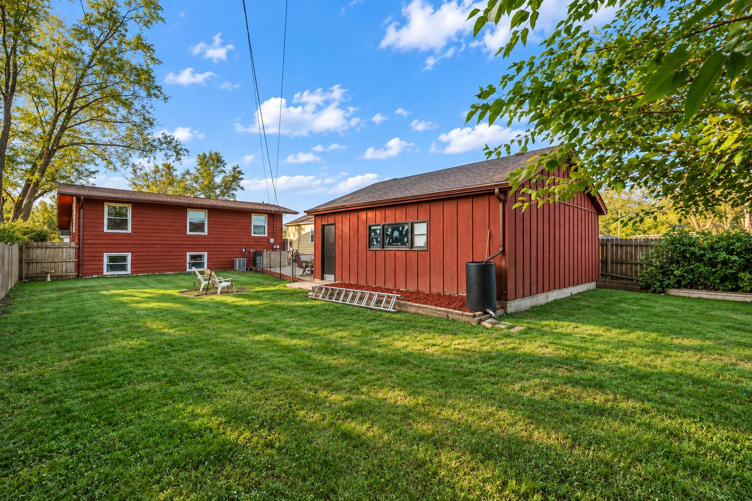 206 E Manor Drive