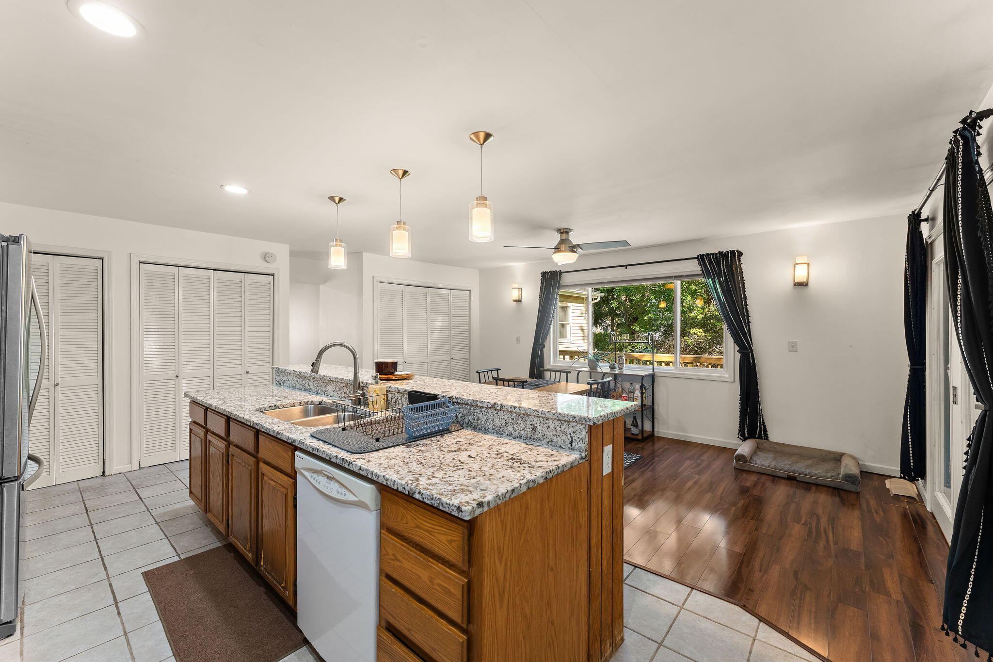 5406 Smilax Lane