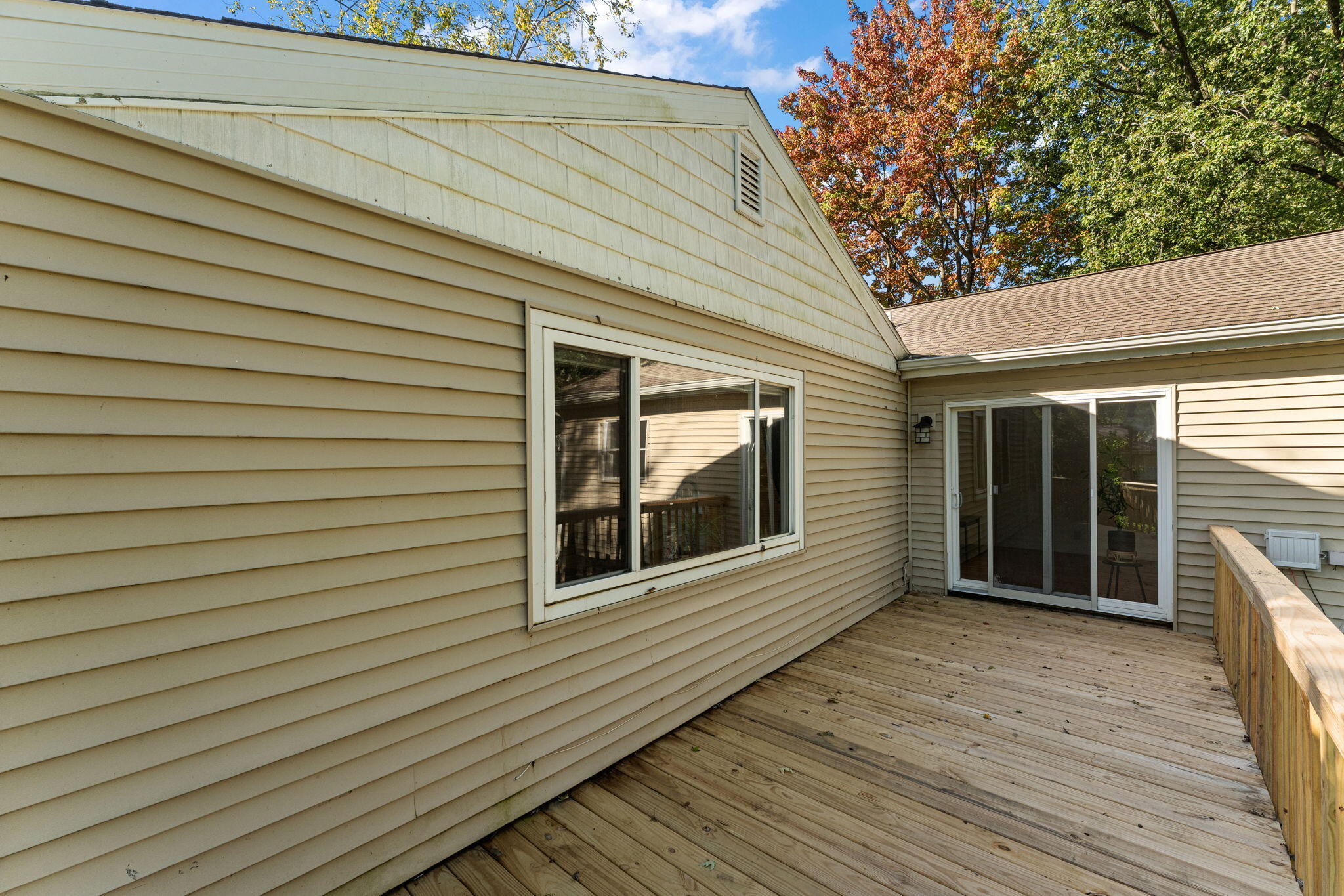 5406 Smilax Lane