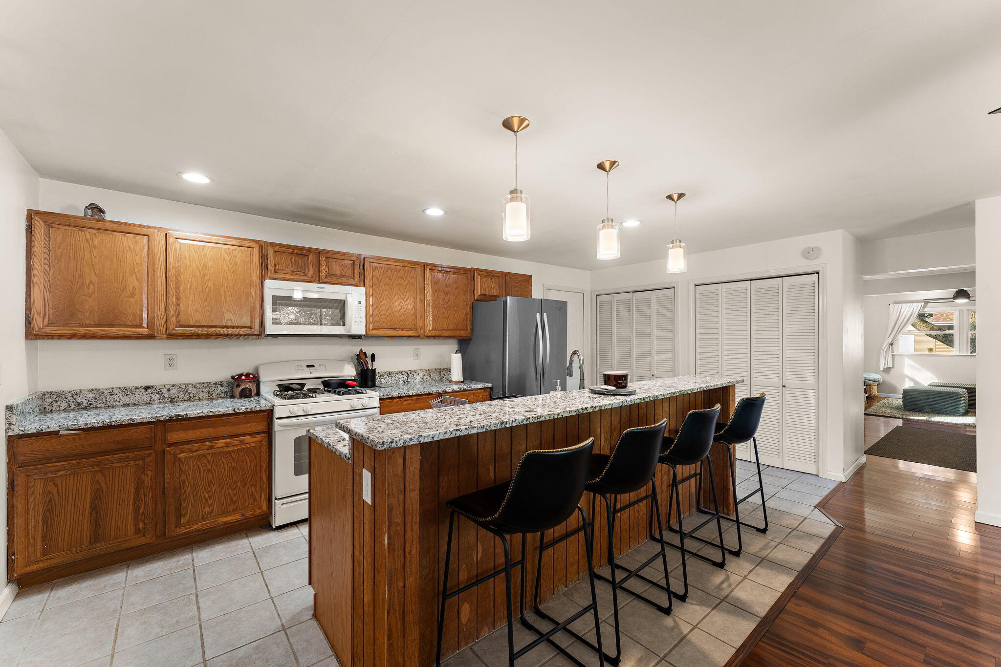 5406 Smilax Lane