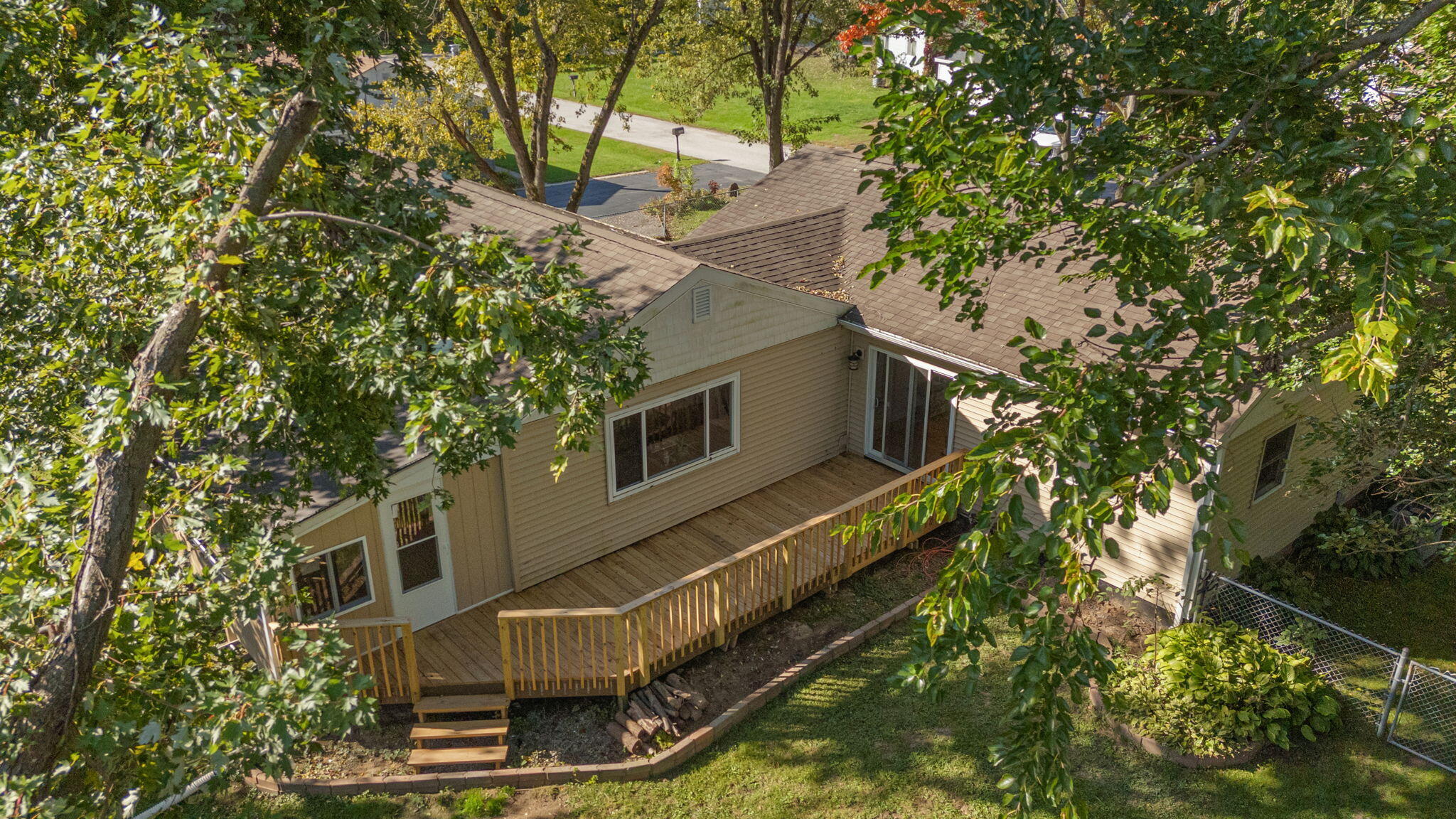 5406 Smilax Lane