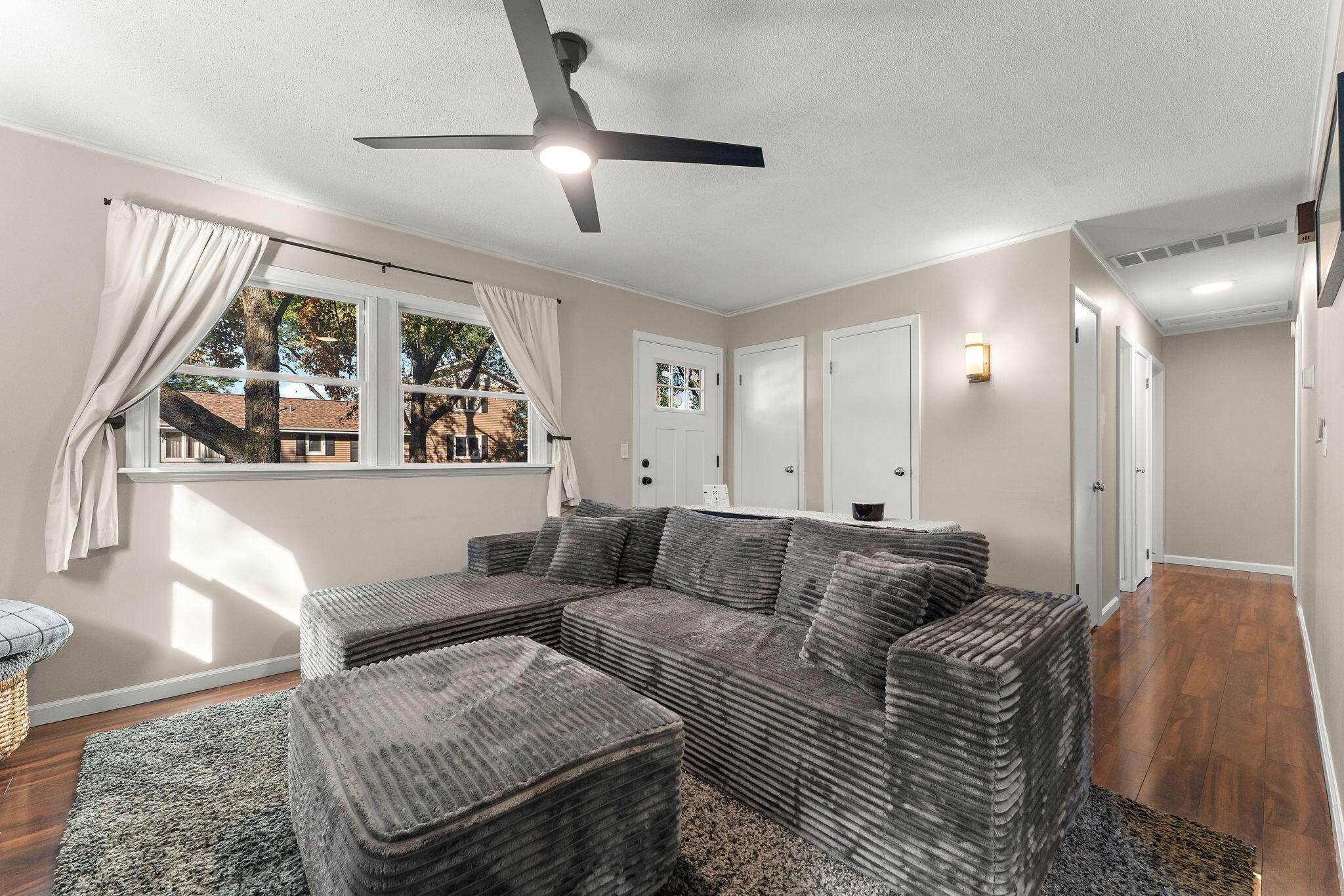 5406 Smilax Lane