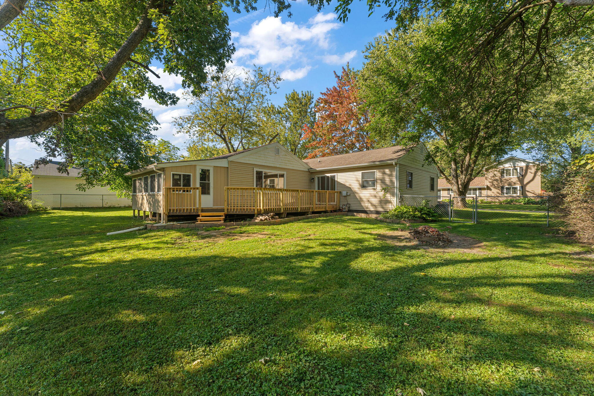 5406 Smilax Lane