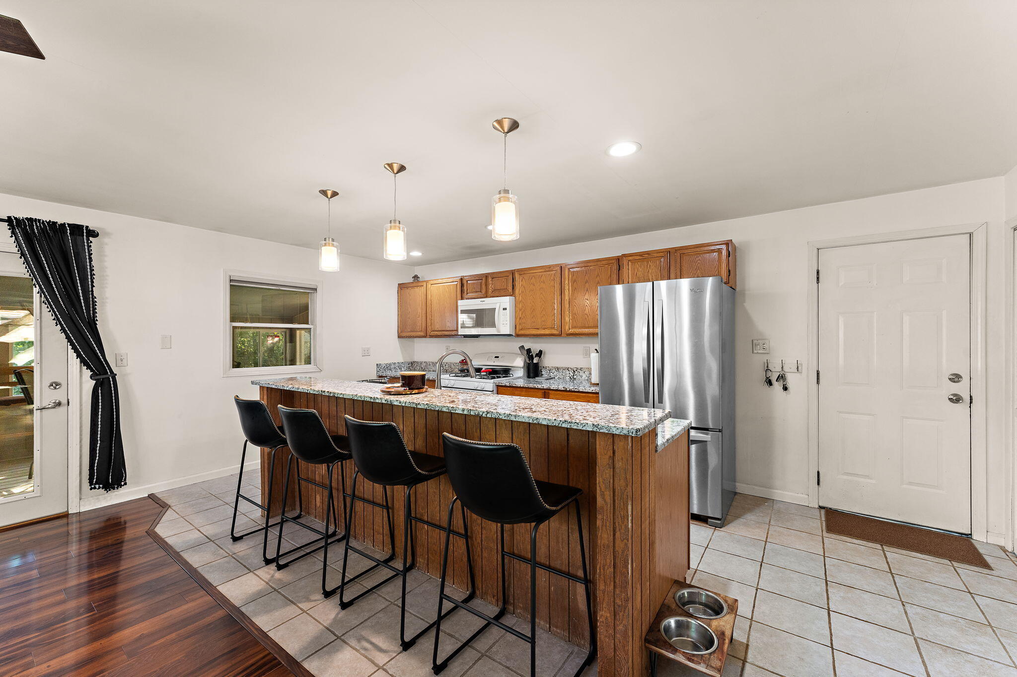 5406 Smilax Lane