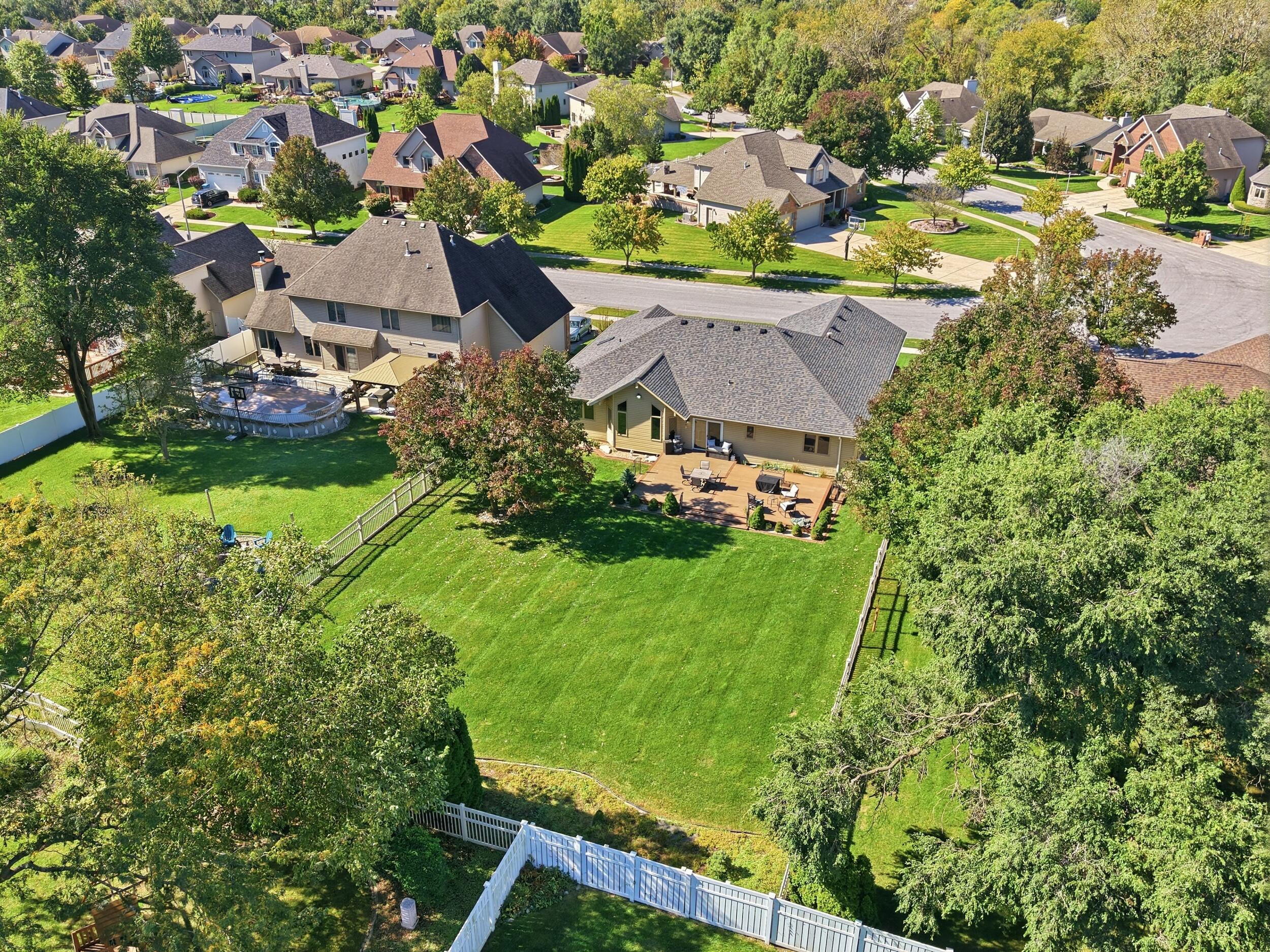 2501 Howard Castle Drive