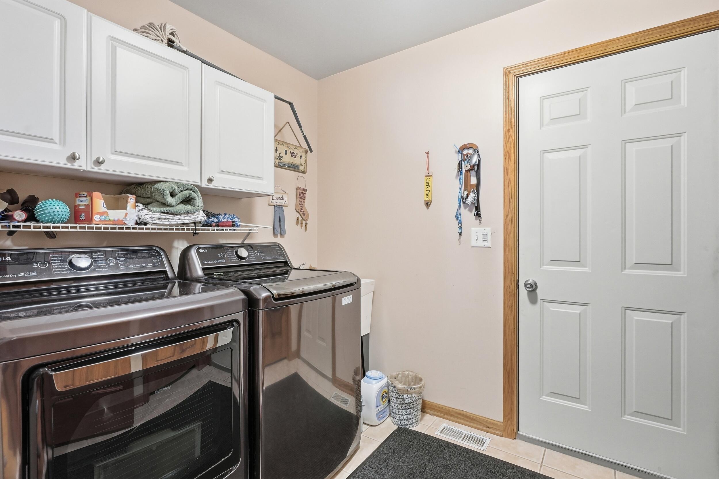 2501 Howard Castle Drive