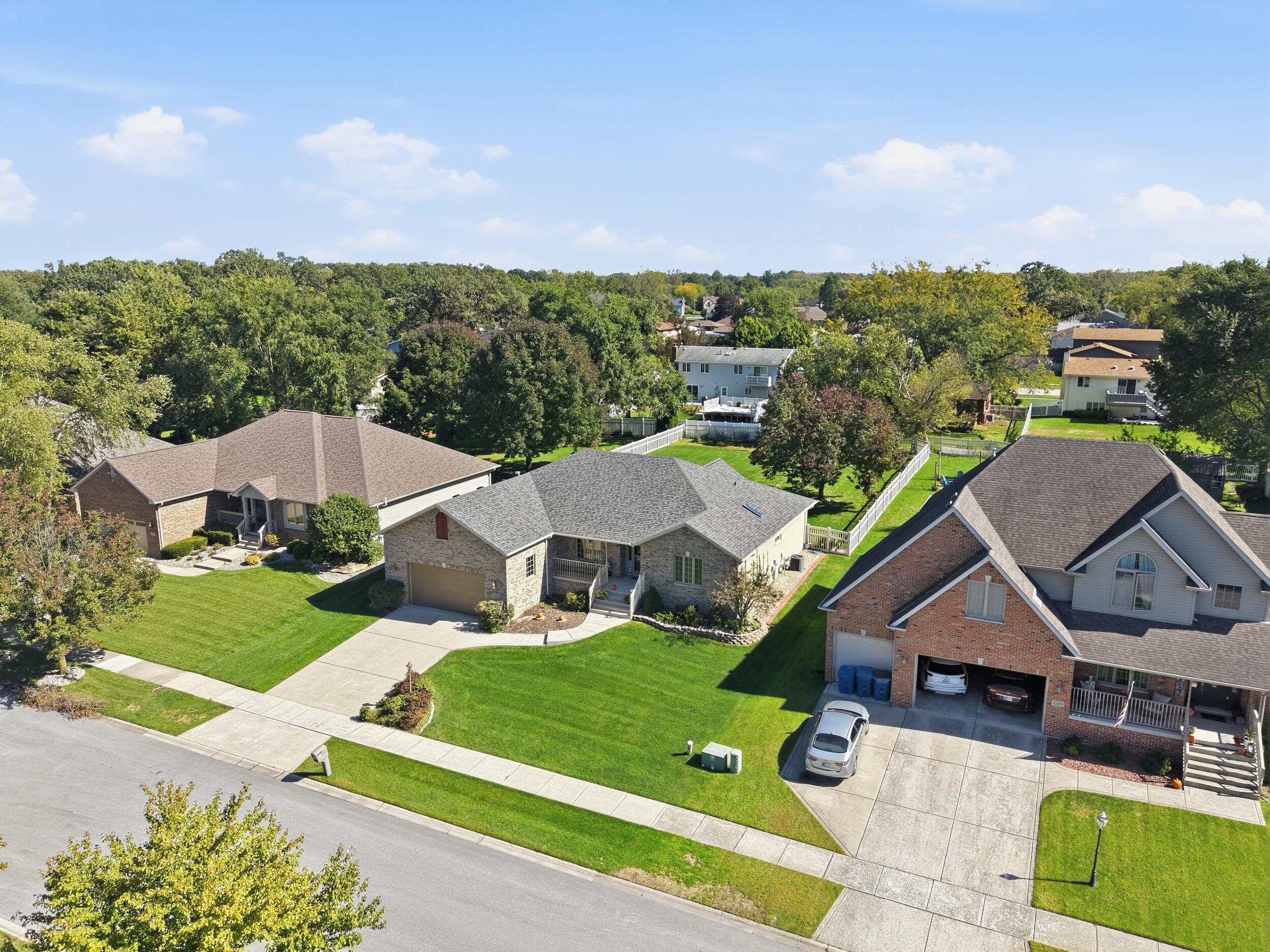 2501 Howard Castle Drive
