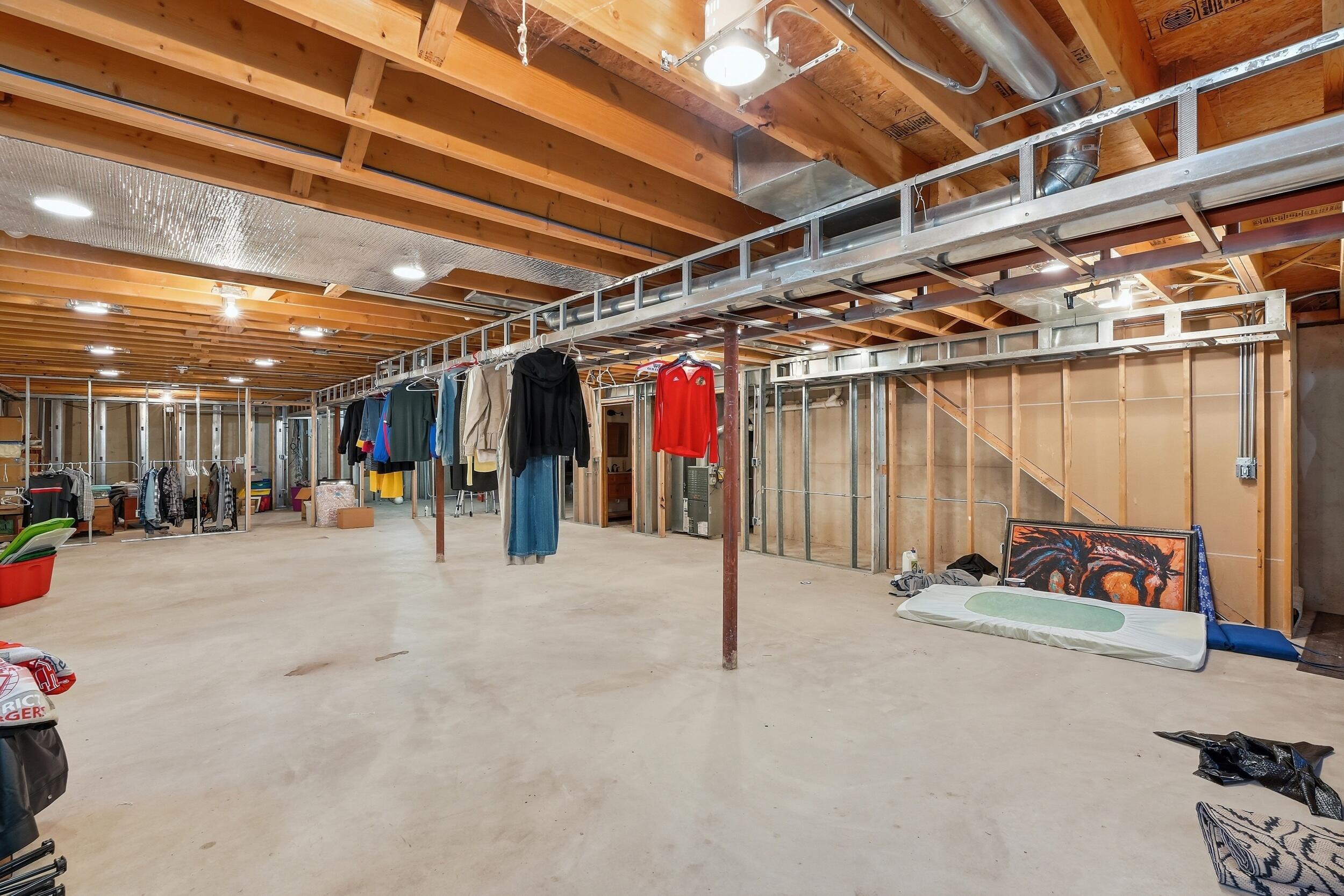 2501 Howard Castle Drive