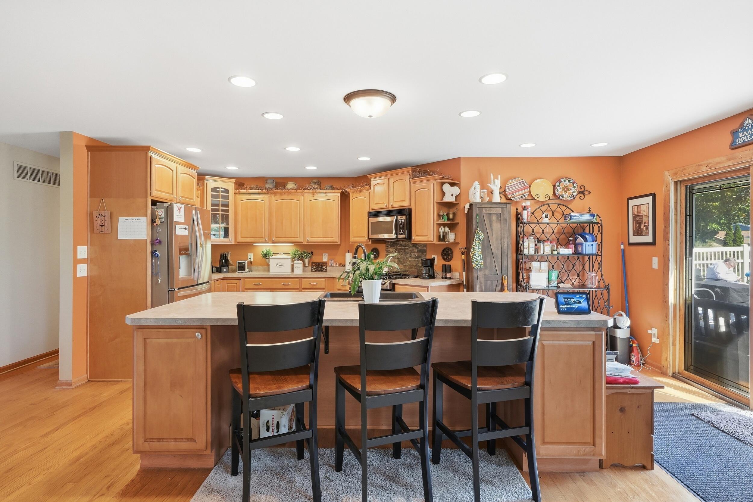 2501 Howard Castle Drive