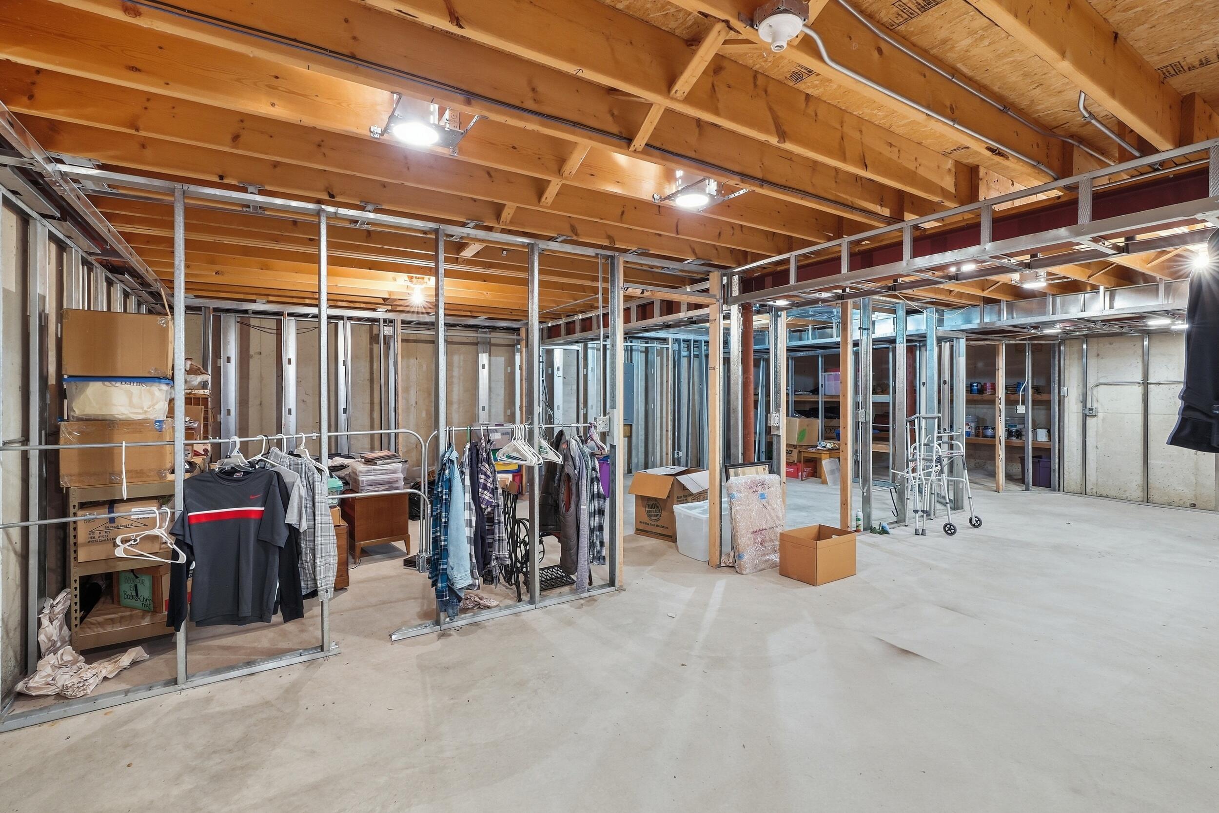 2501 Howard Castle Drive