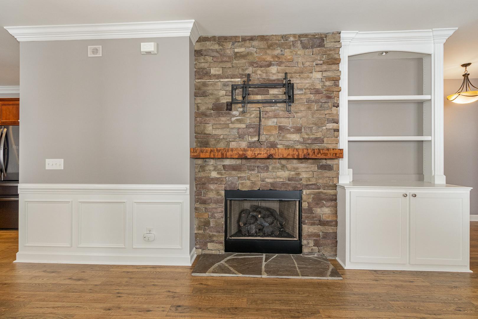 1048 Gold Rock Lane