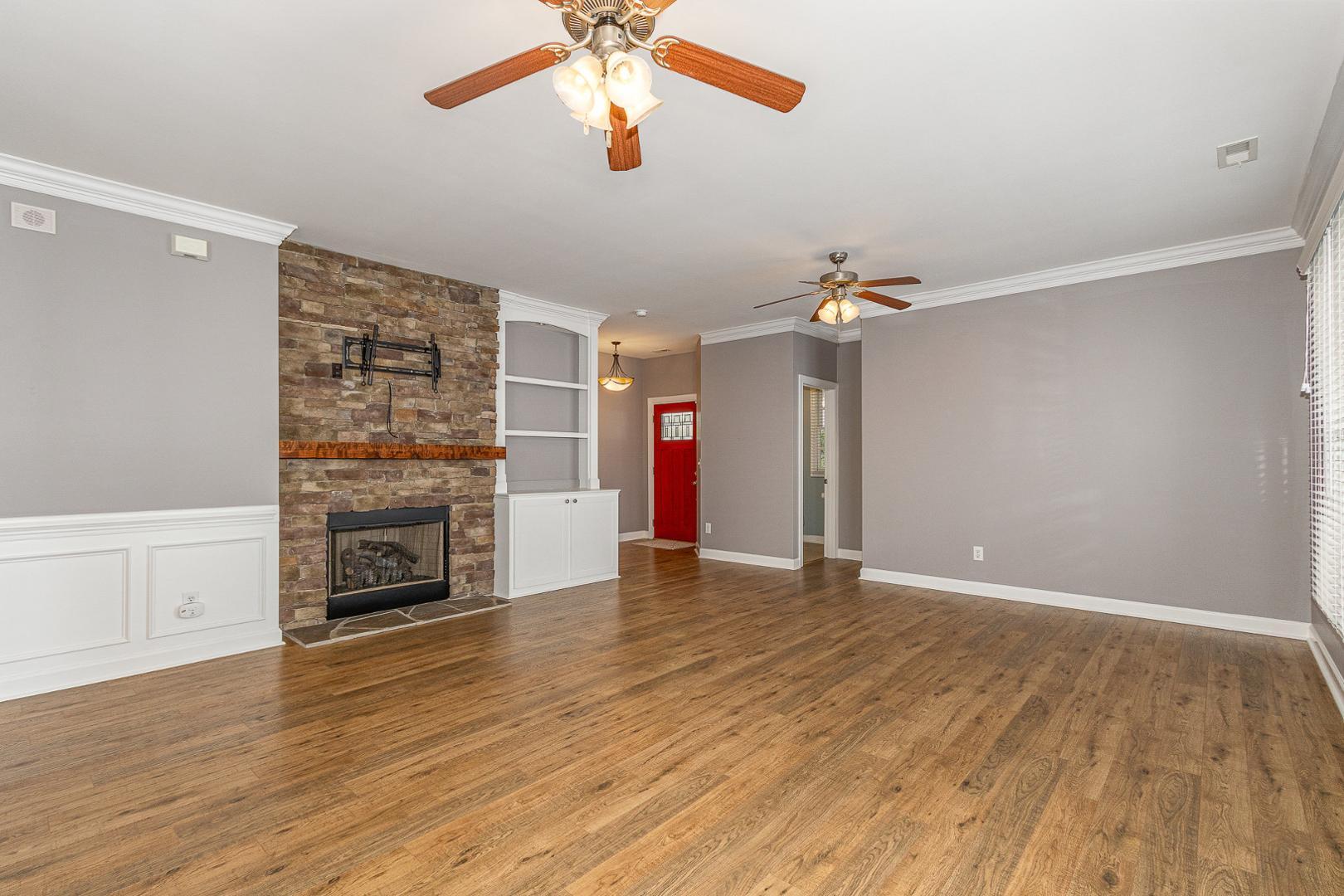 1048 Gold Rock Lane