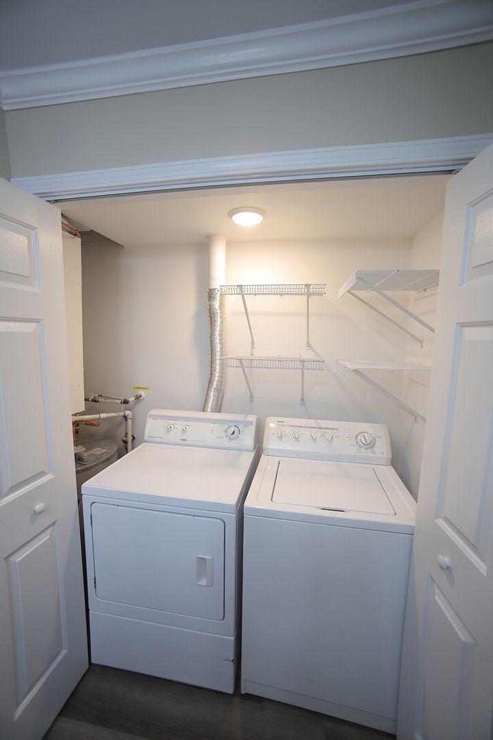 2216 Myron Drive # 101