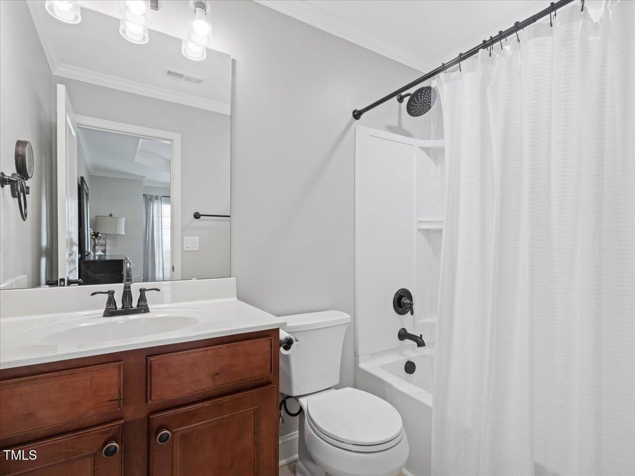 8722 Macedonia Lake Drive