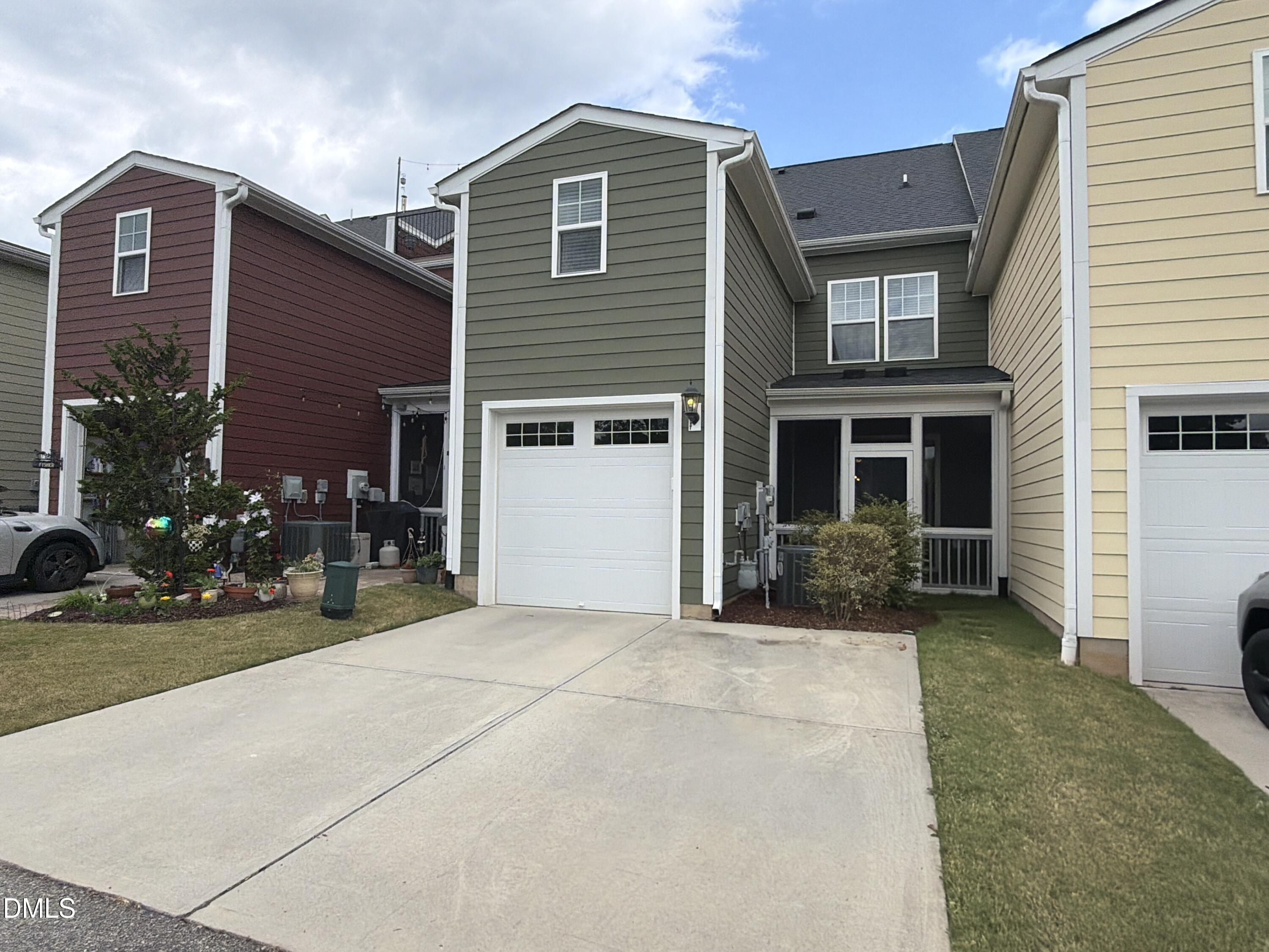 470 Triumph Lane