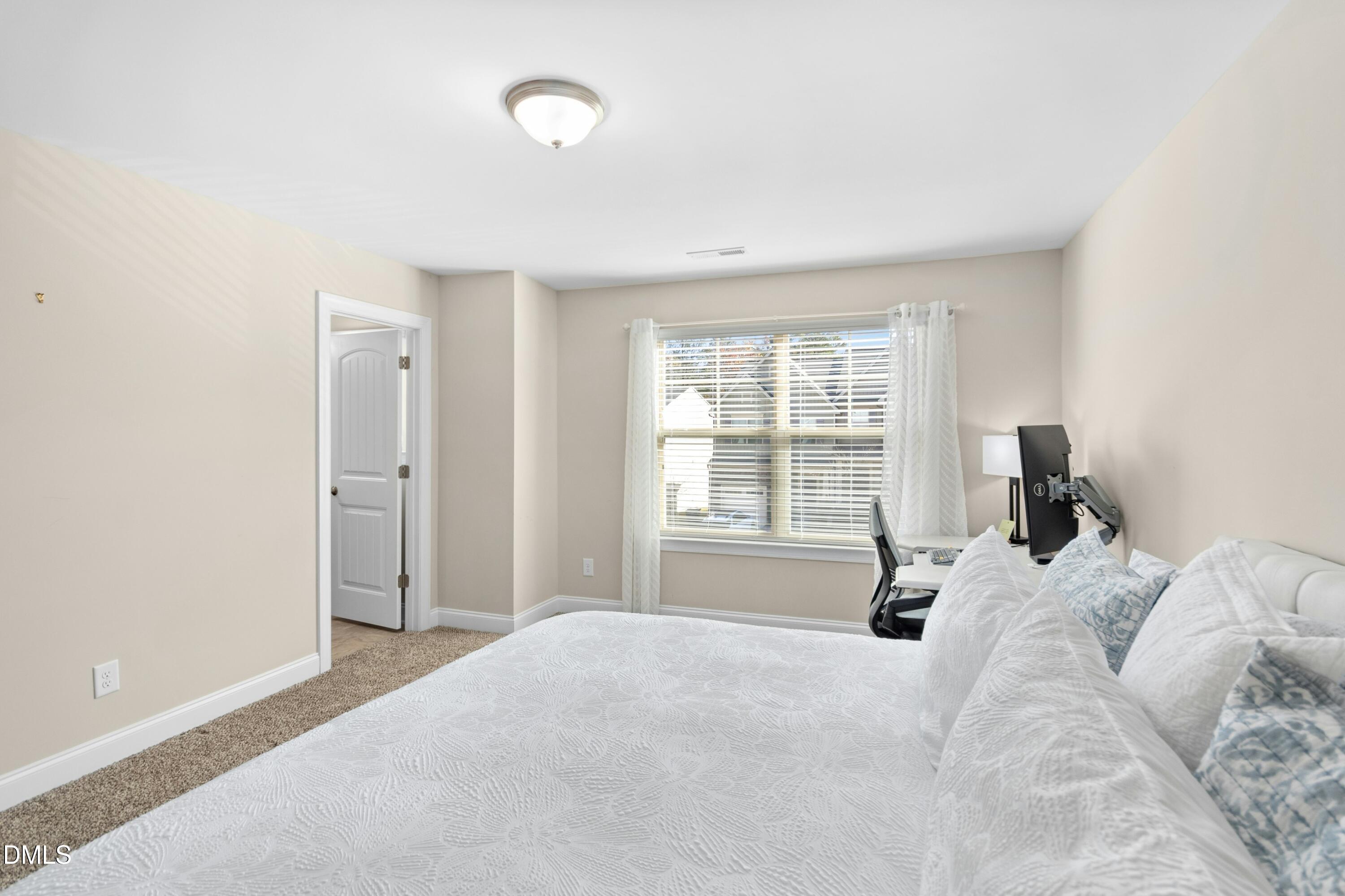 1143 Searstone Court